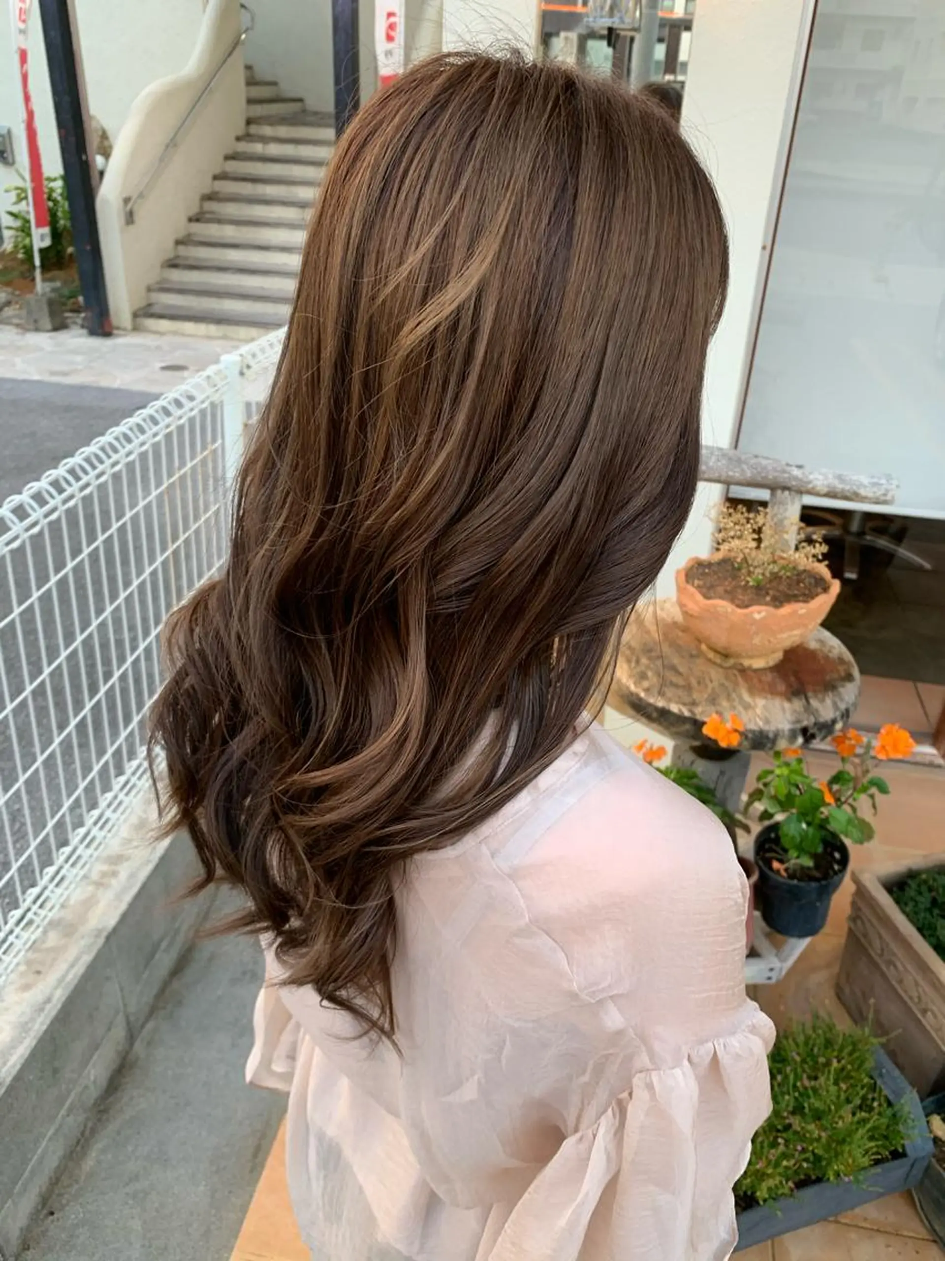 ロング 屋比久 一樹のヘアスタイル
