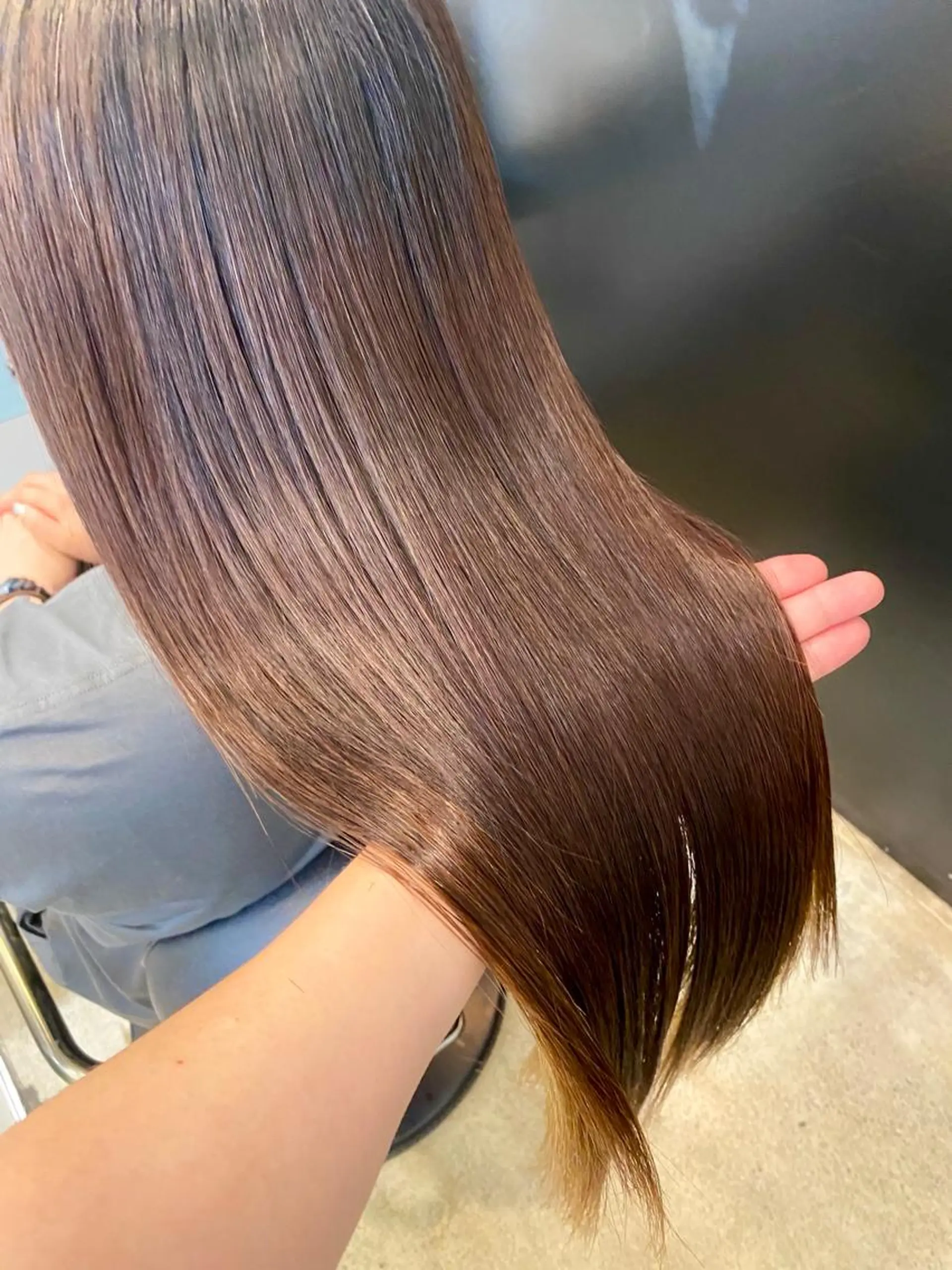 ロング 髪質改善 酸性ストレート 縮毛矯正 YU KIのヘアスタイル