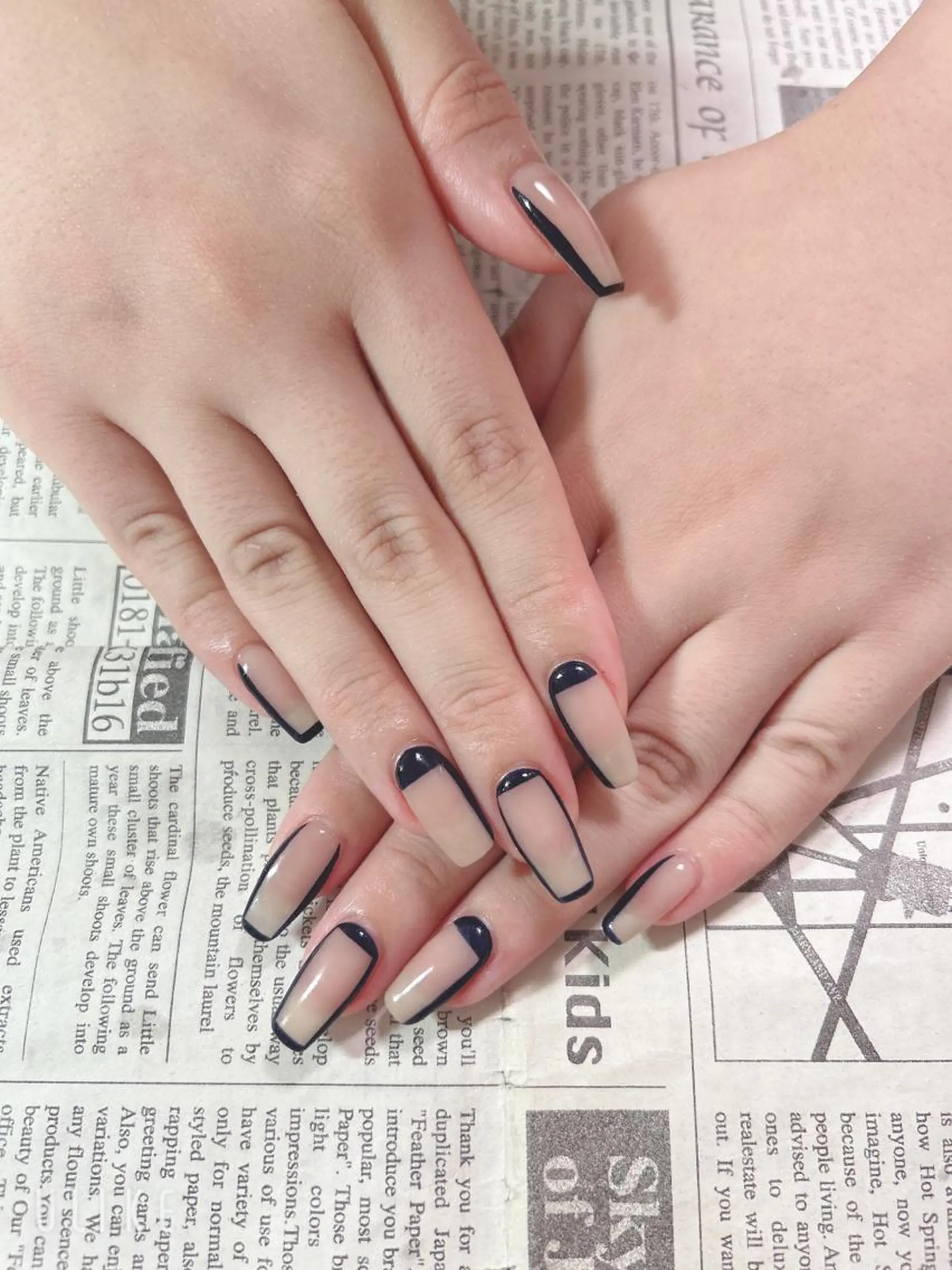 ネイル ハンドネイル ハンドケア 森山 舞のネイルデザイン