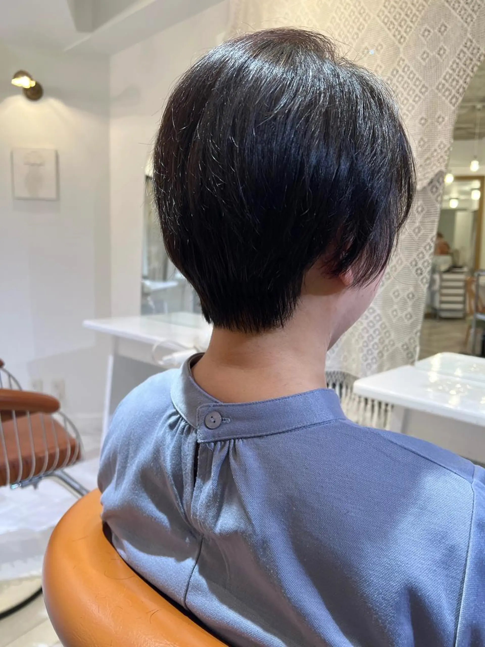 ショート ブリーチカラー🎀 韓国風/寺門美優のヘアスタイル