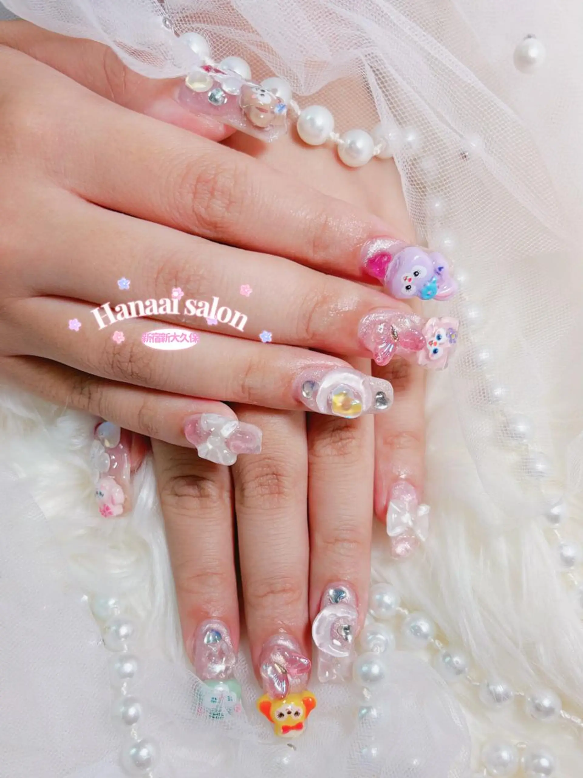 ミディアム 長谷川 妃菜のネイルデザイン