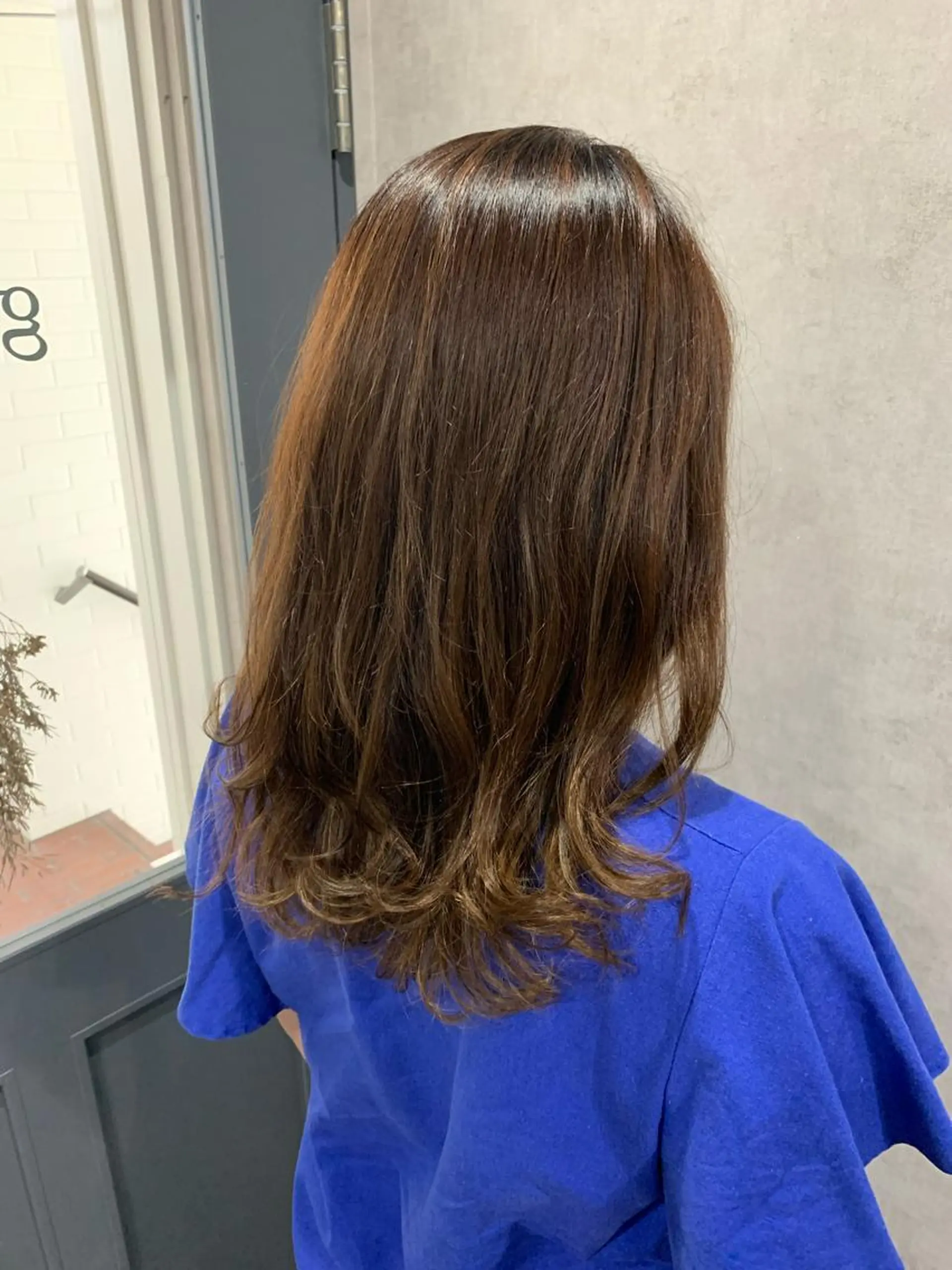 セミロング レイヤーカット giniro ホソミのヘアスタイル