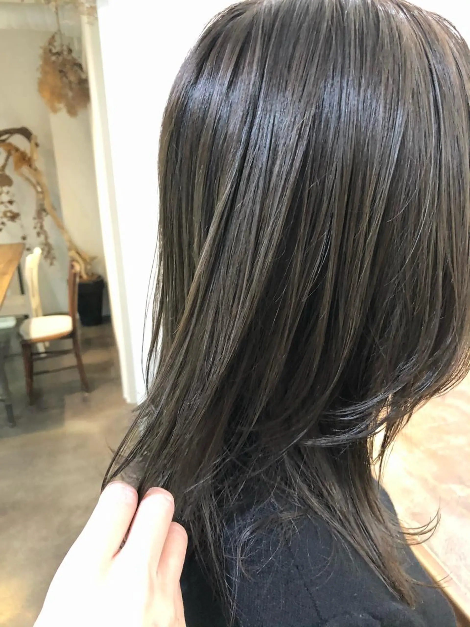 ミディアム カラー ハイライトカラー ハイライト カット ヘアカラー 千葉 郁也のヘアスタイル