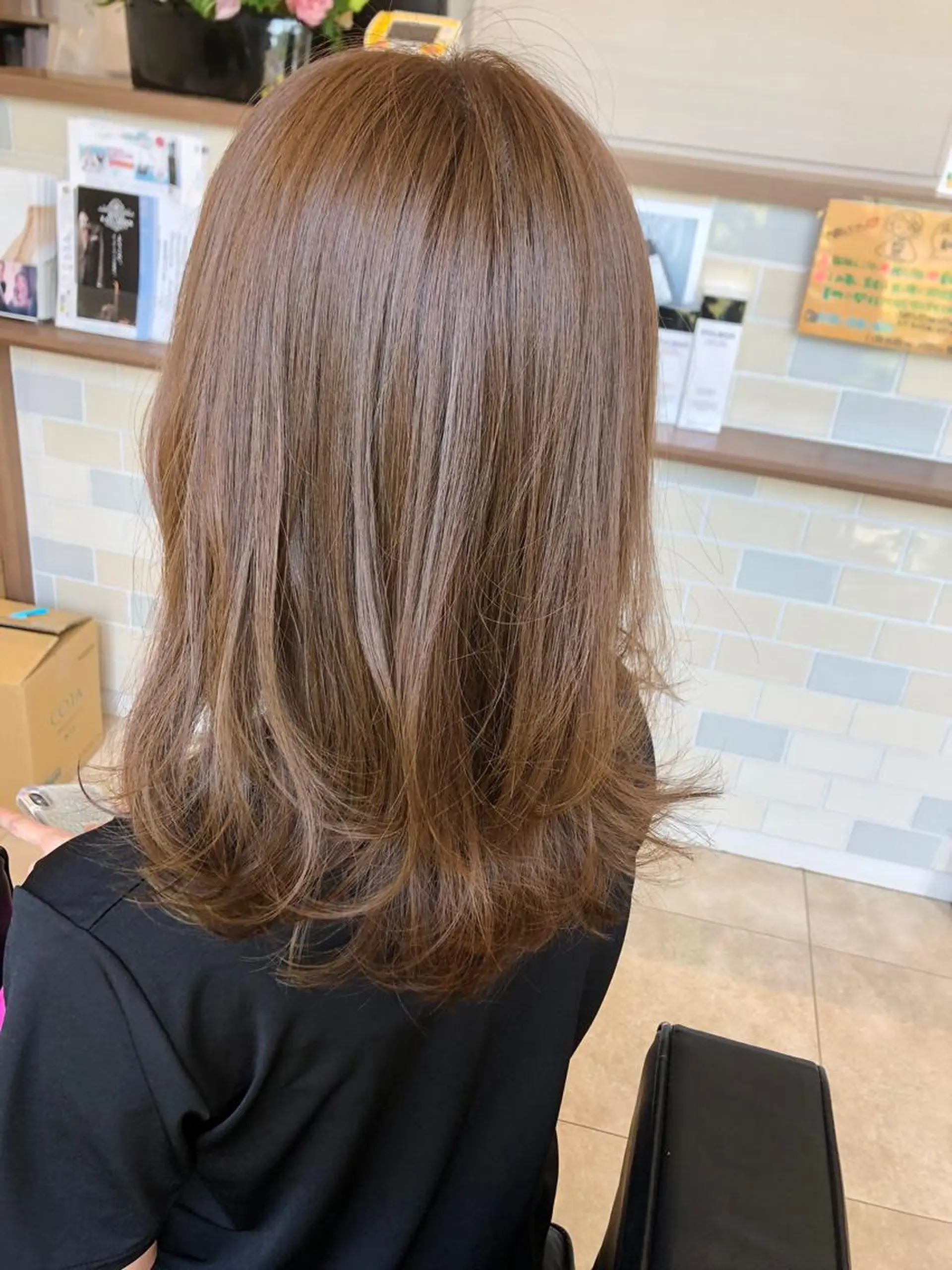 セミロング INOUE SERINAのヘアスタイル