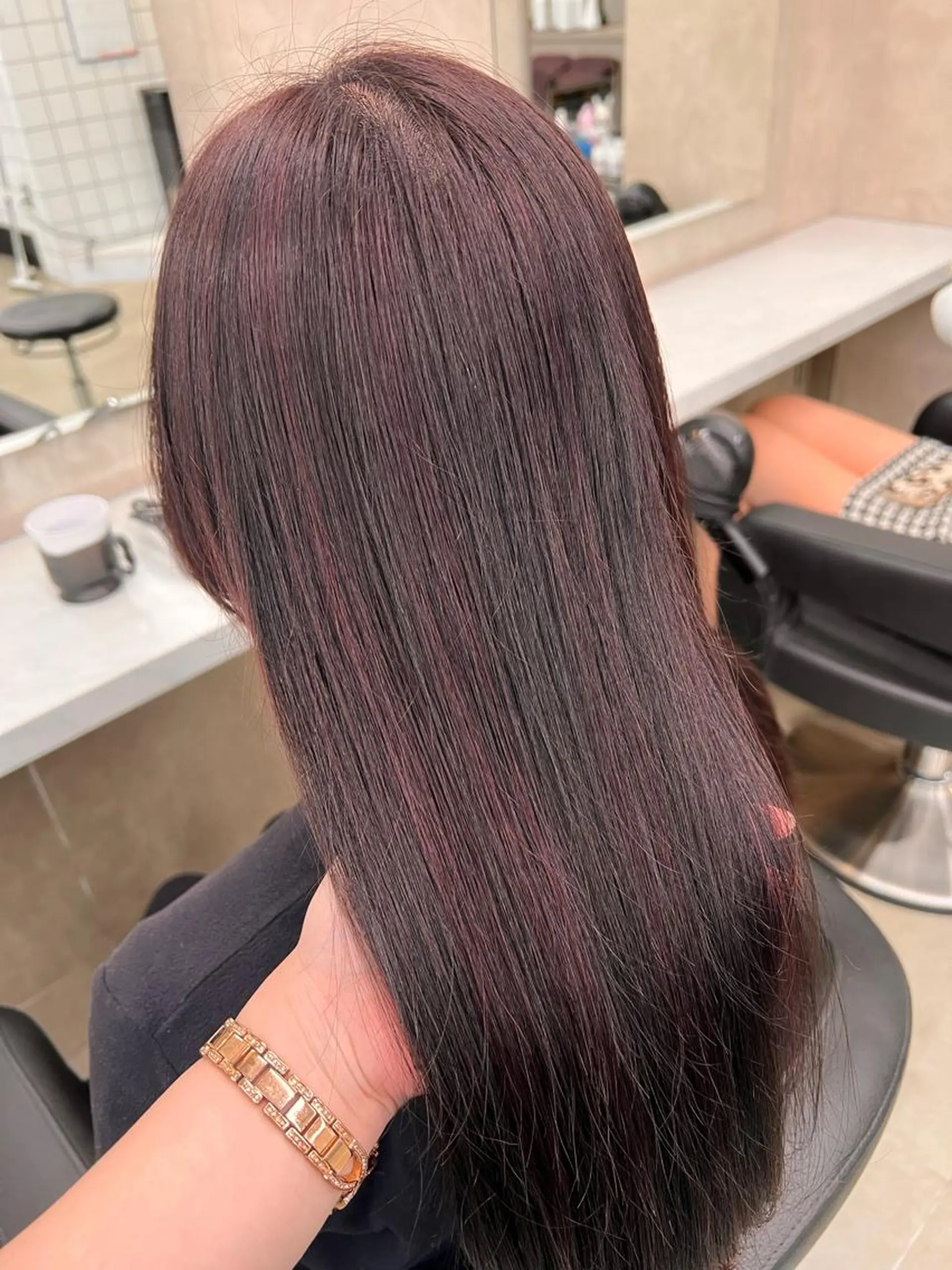 セミロング 💖札幌カラー 指名No.1💖玲奈のヘアスタイル
