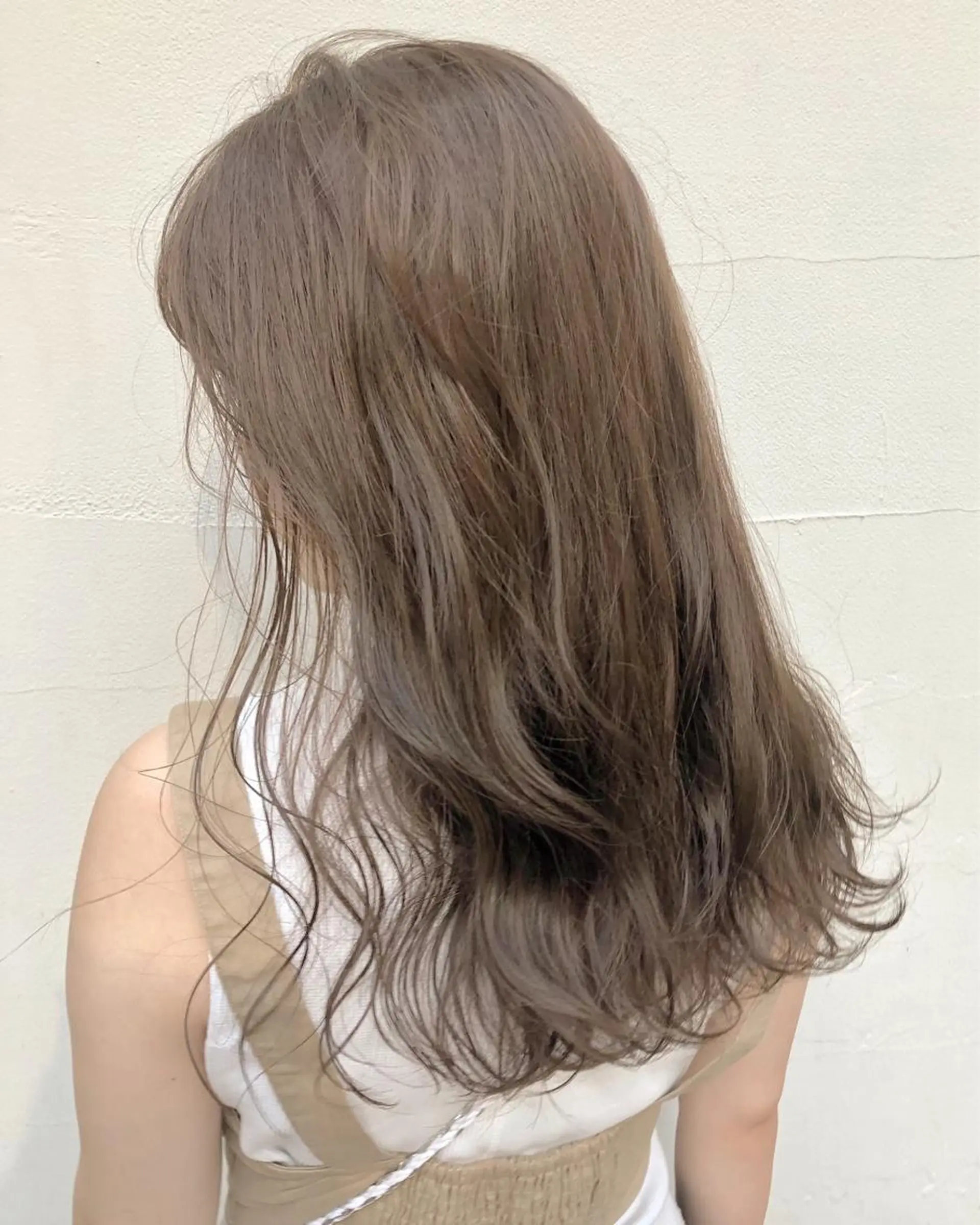 ロング カラー ヘアアレンジ ベージュカラー ブリーチ ブリーチなしカラー ヘアカラー トリートメント 天神レイヤーカット No.1💖マユカのヘアスタイル