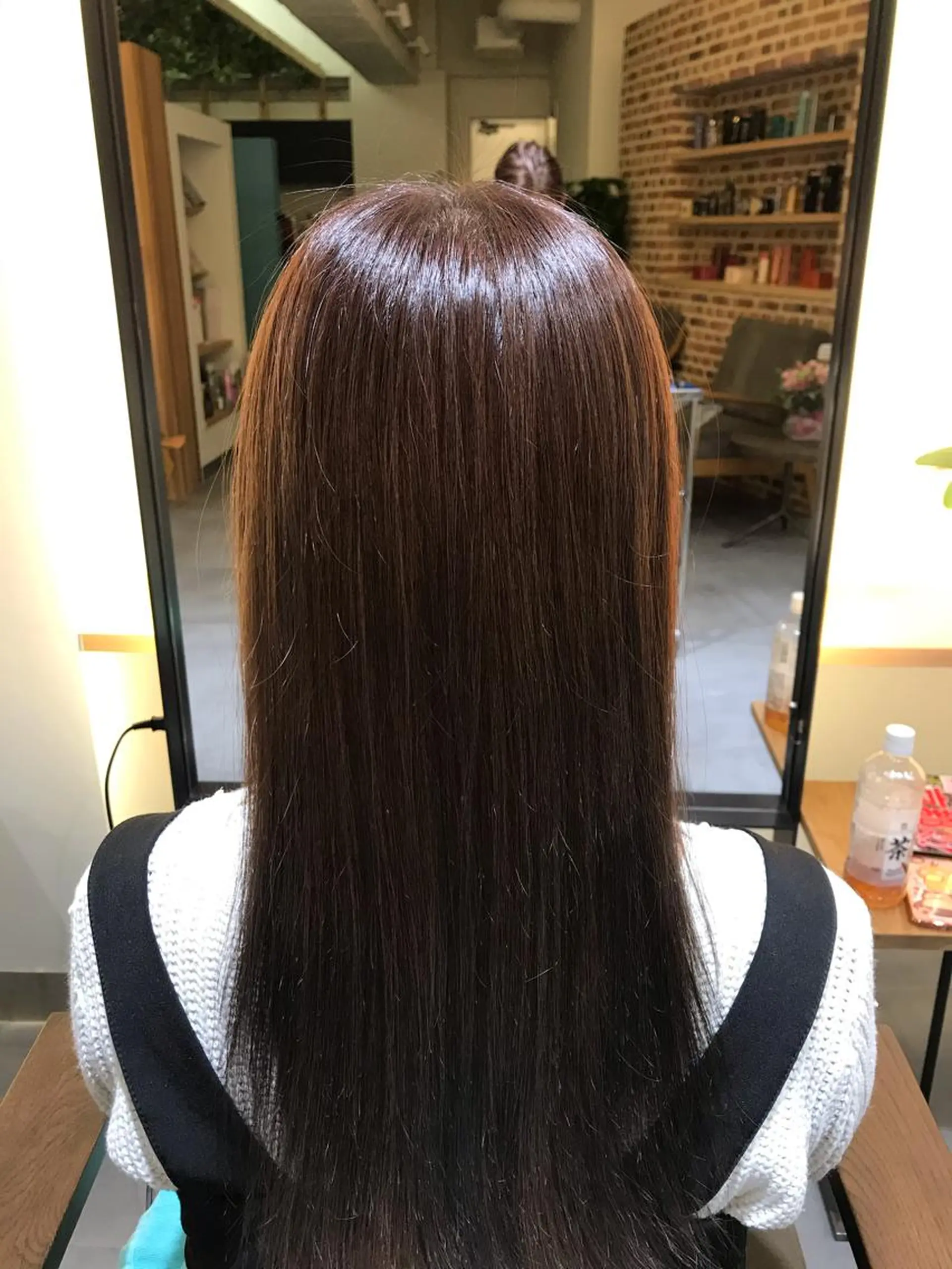 カラー 原田 優香のヘアスタイル