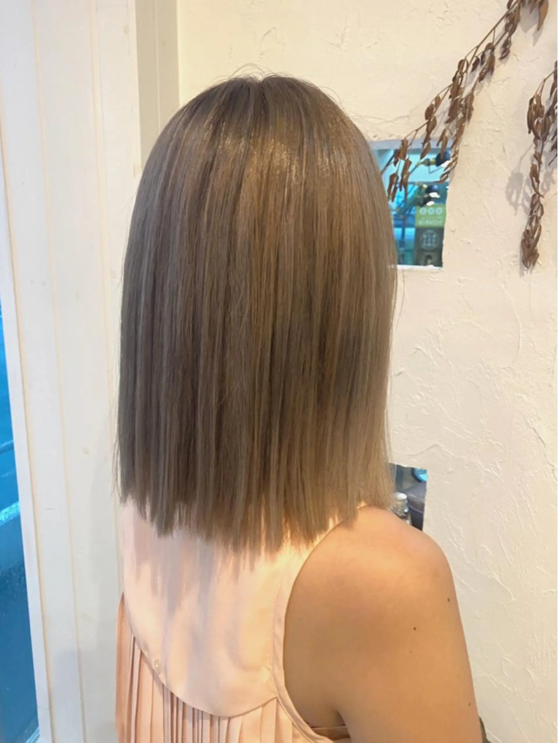 ミディアム カラー パーマ メンズ ネイル 豊橋美容院 ソンリエのヘアスタイル