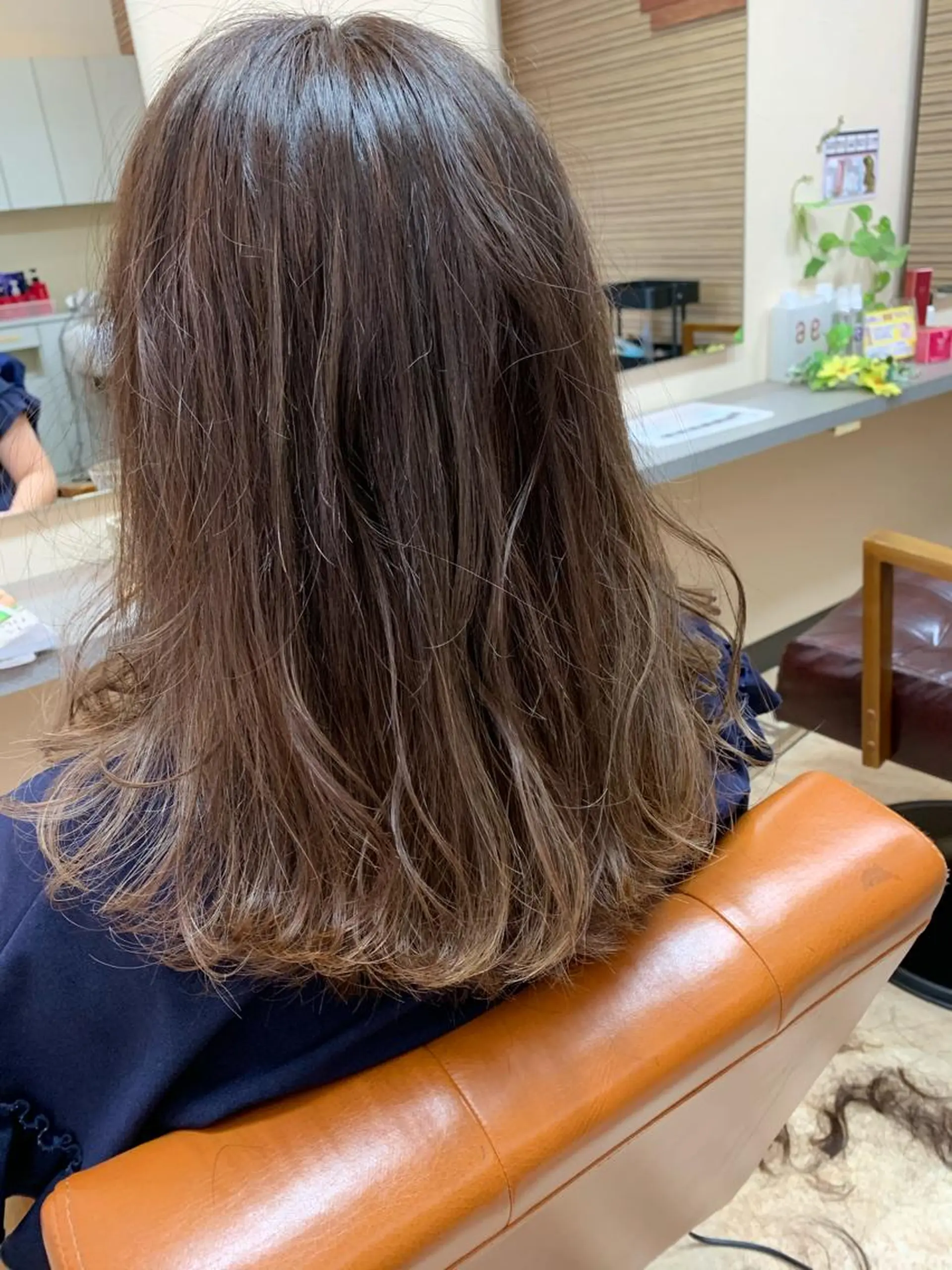 セミロング カラー 鈴木 健太のヘアスタイル