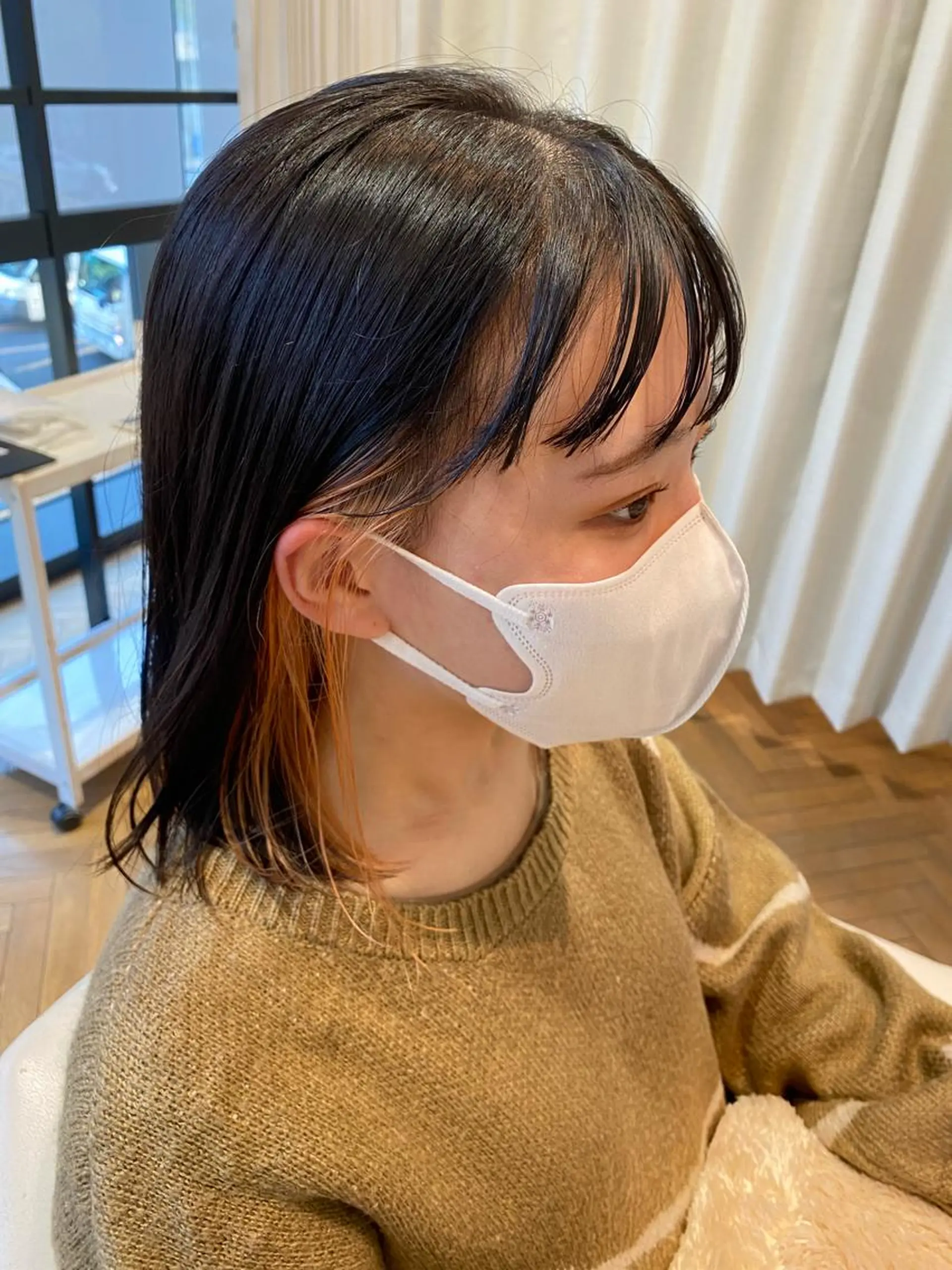 ミディアム カラー ブラウンカラー インナーカラー オレンジ 増井 彩乃のヘアスタイル