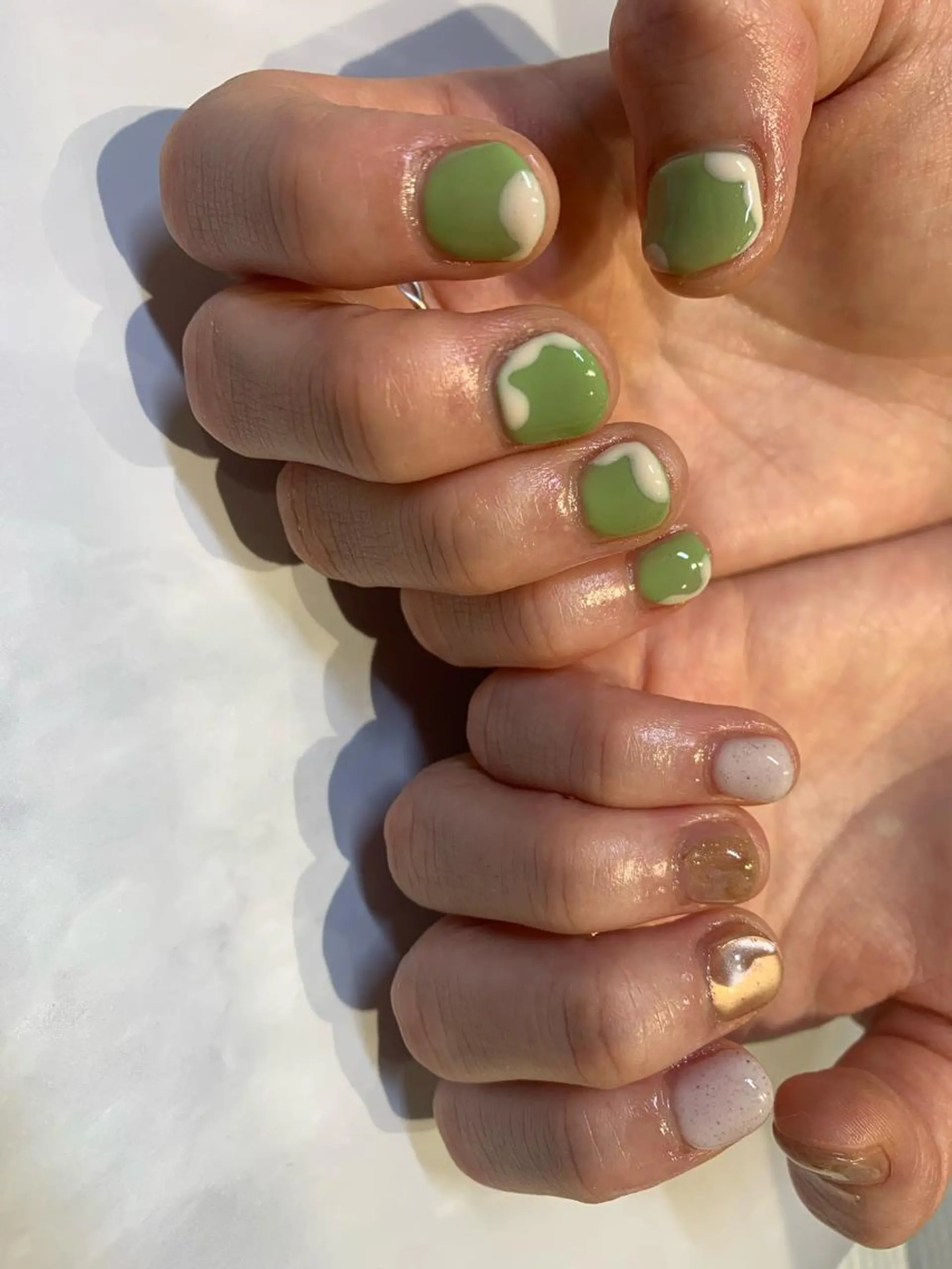 ネイル グリーン 春ネイル nail＊ runa🌻のネイルデザイン