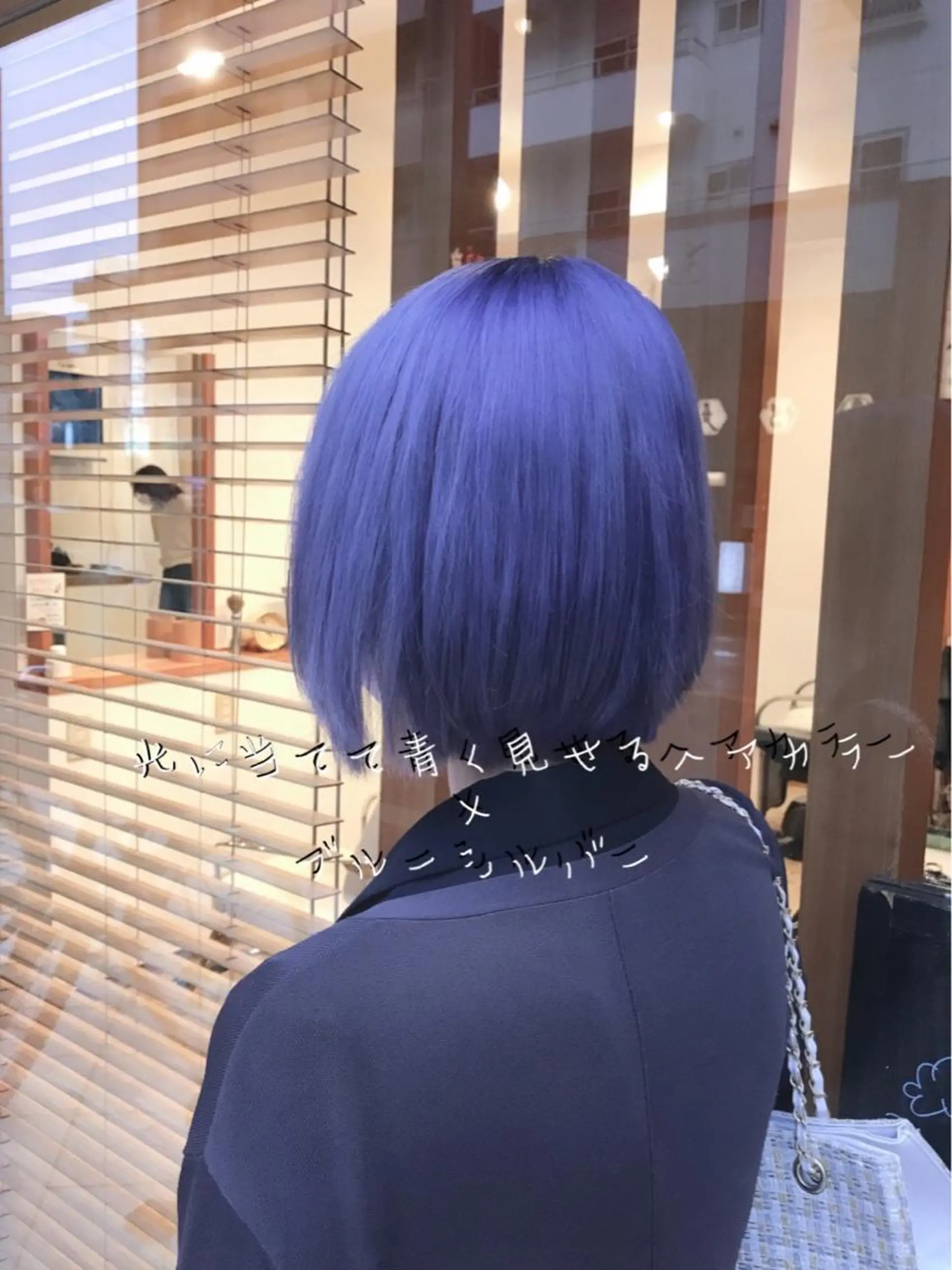 ミディアム カラー アッシュ ブリーチ ブルーカラー ブルーアッシュ カット ヘアカラー トリートメント アザマ　ヤスカツ _rosso 川口のヘアスタイル