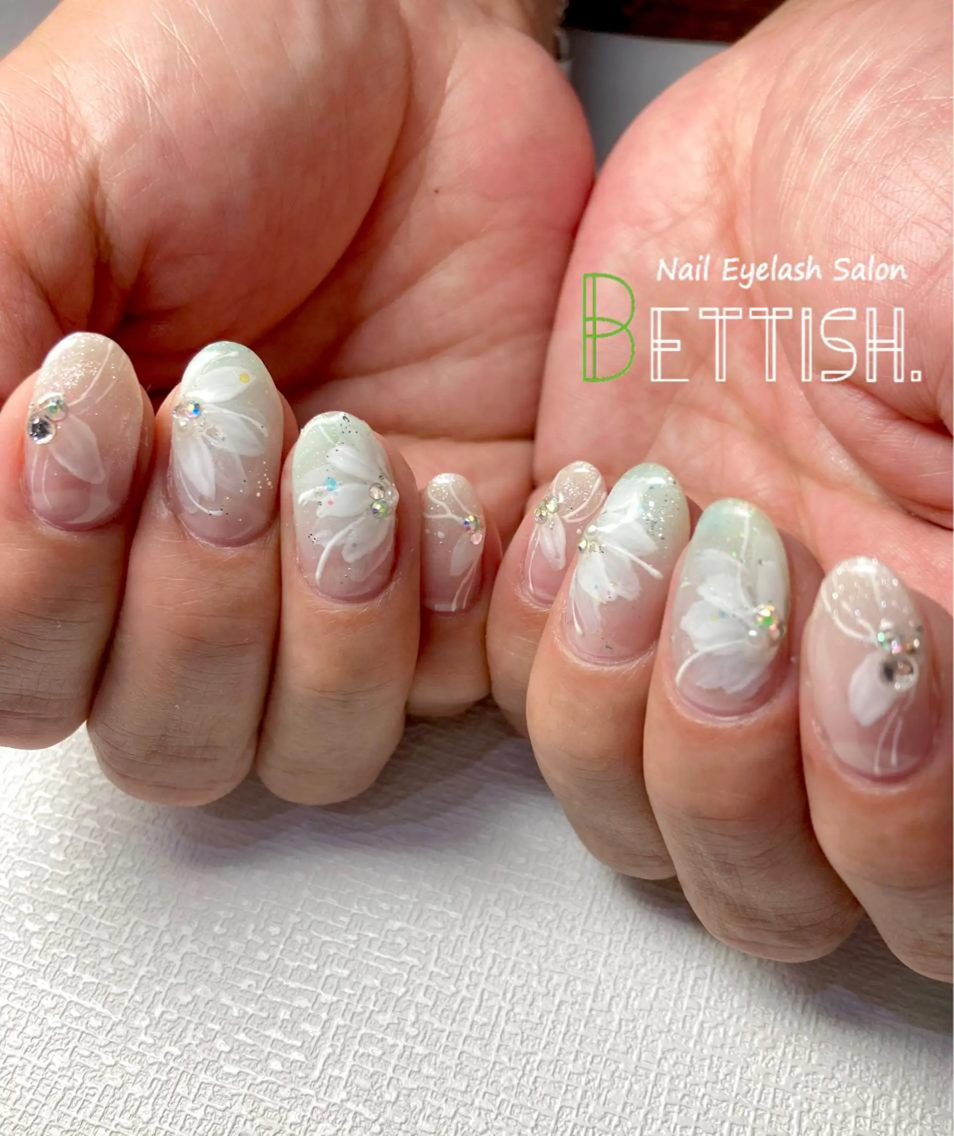 ネイル アートネイル フラワーネイル ハンドネイル BETTISH. KUMIKO☺︎︎のネイルデザイン