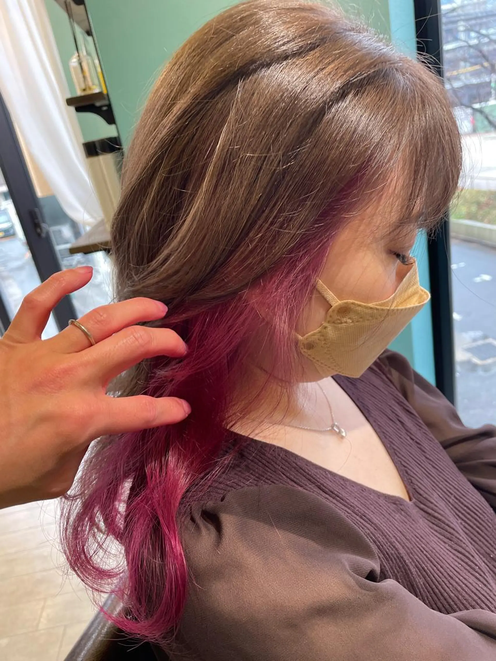 ロング カラー ダブルカラー インナーカラー ヘアカラー トリートメント 末石 智のヘアスタイル
