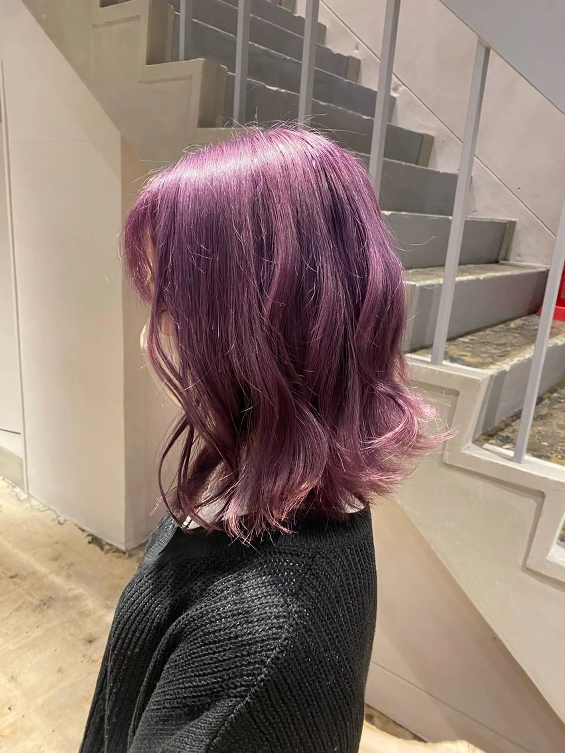 ミディアム カラー レイヤーカット/ ダブルカラーサクライのヘアスタイル