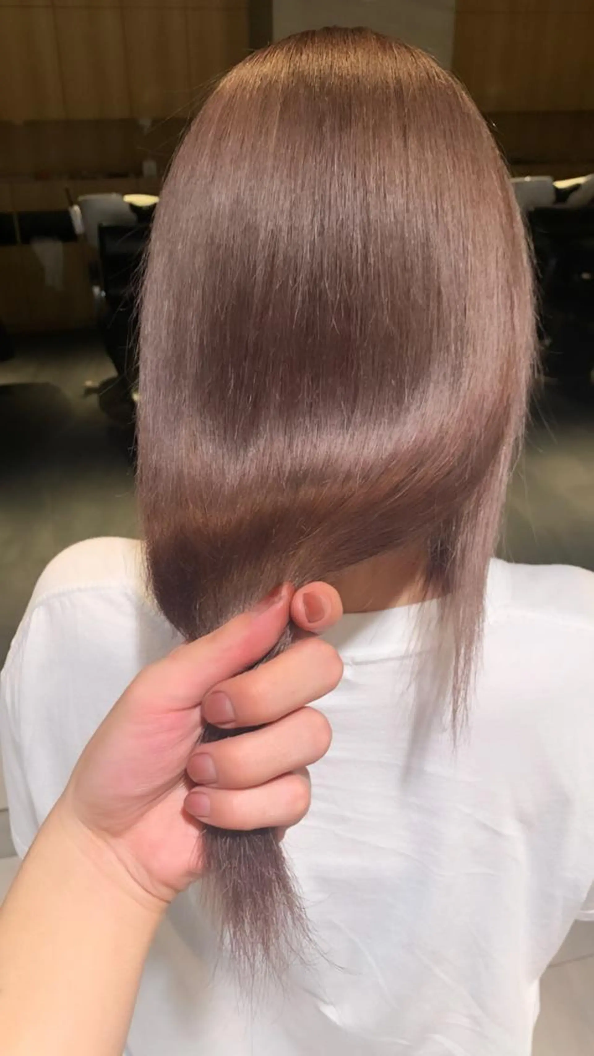 セミロング カラー パーマ ヘアアレンジ メンズ キッズ ネイル マツエク・マツパ 酸性ストレート 髪質改善大槻勇樹のヘアスタイル