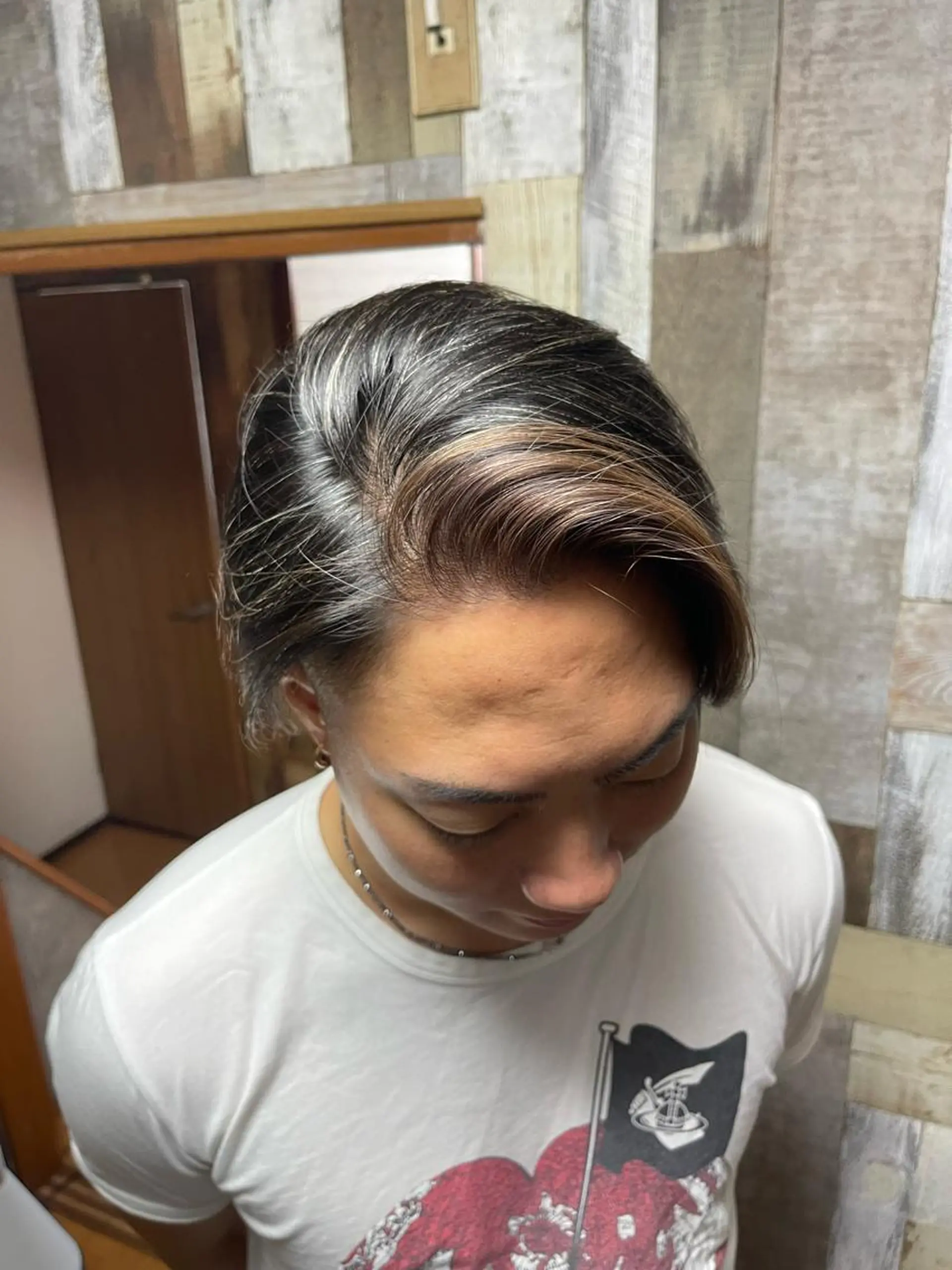 ショート メンズ メンズハイライト ハイライト カット ヘアカラー spaski所属・メンズ特化型/永井 友貴のヘアスタイル