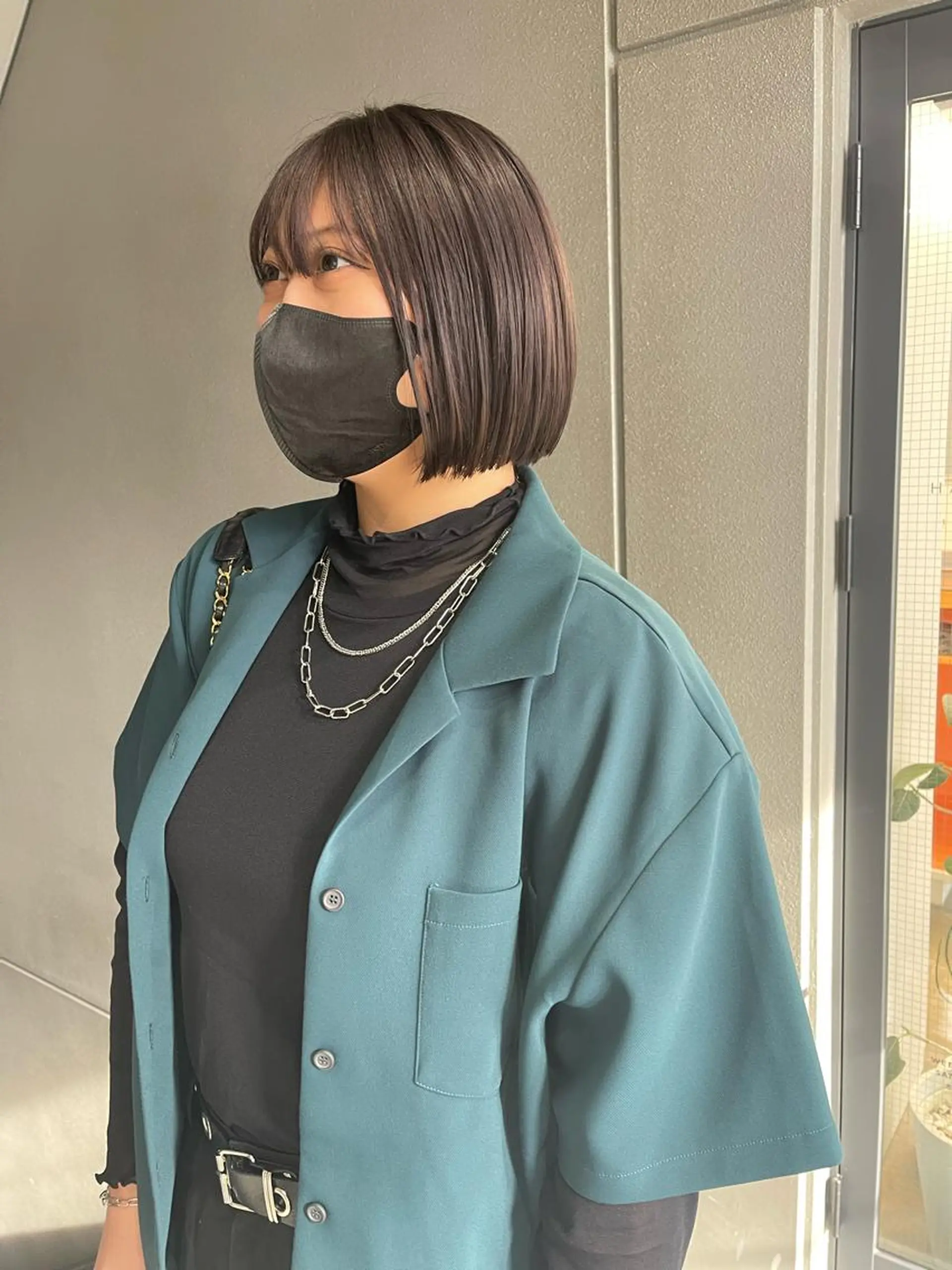 ショート カラー 💓パーマ，💗 レイヤーカットのヘアスタイル