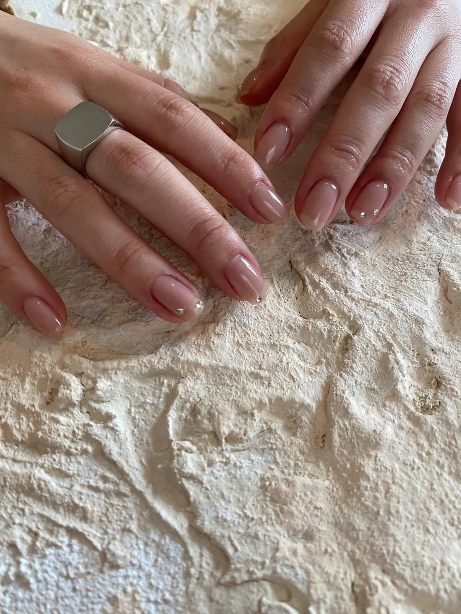 ネイル ジェルネイル キラキラネイル ストーンネイル ハンドネイル and M. nailのネイルデザイン