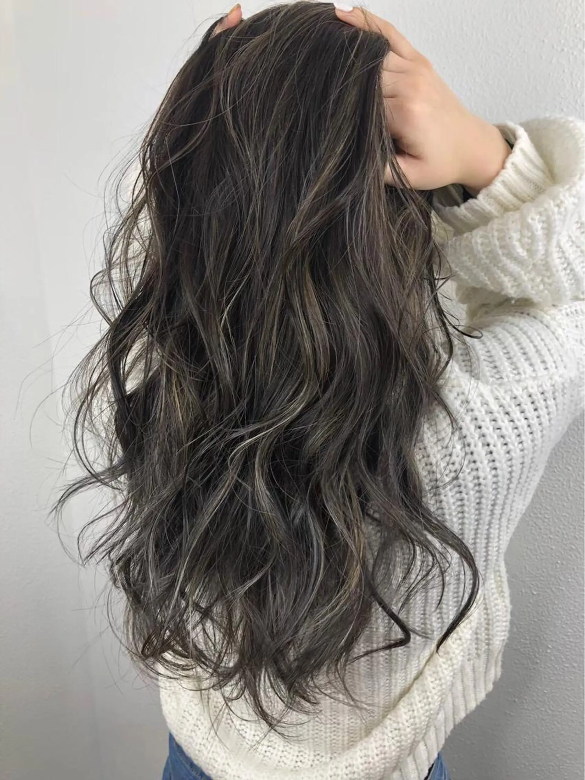 ロング カラー アッシュ ハイライトカラー 3Dハイライト ハイライト 🎊ルービック 京橋店💛のヘアスタイル