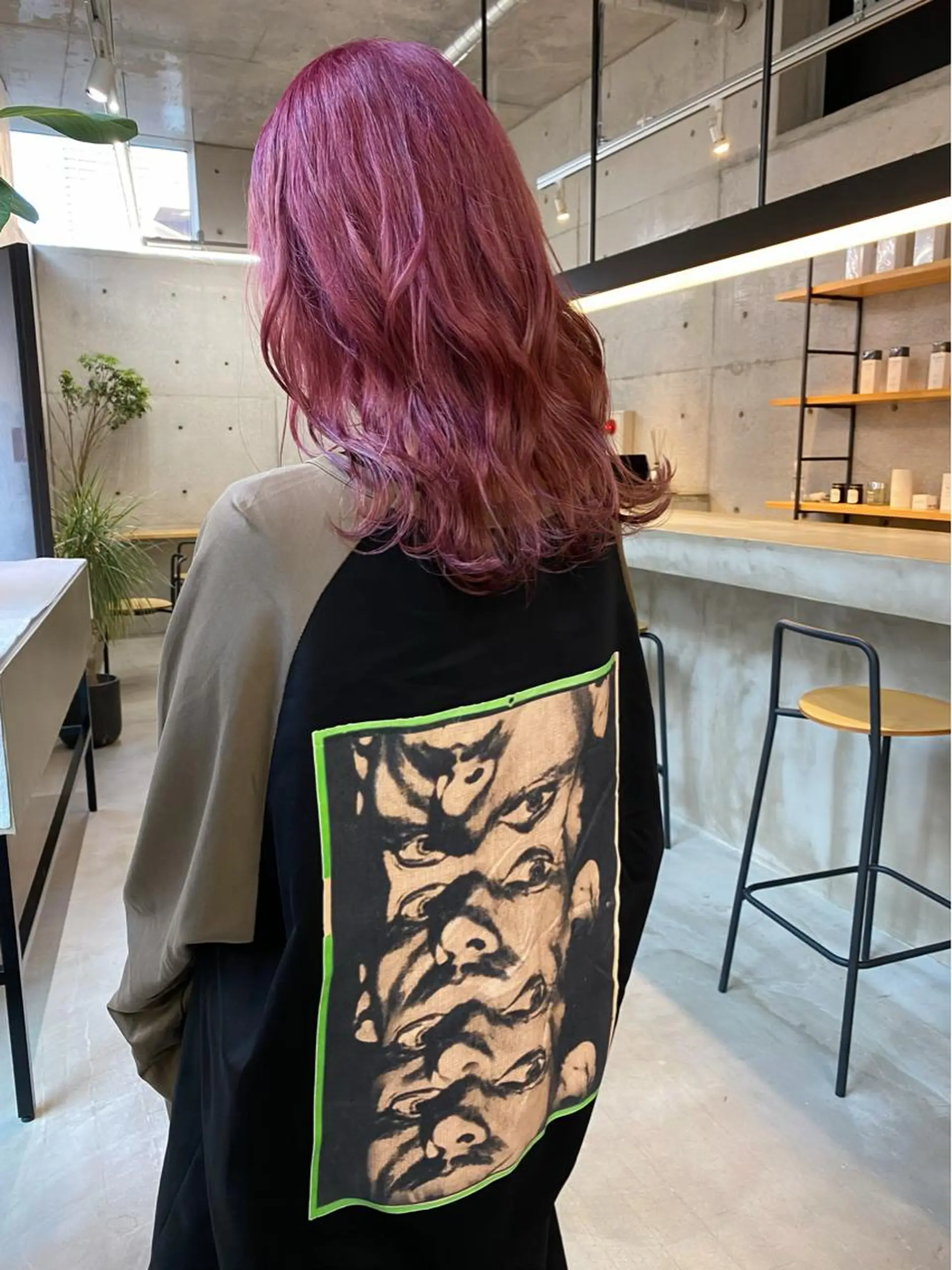 セミロング カラー ヘアアレンジ ブリーチ ピンクカラー son hair HIROEのヘアスタイル