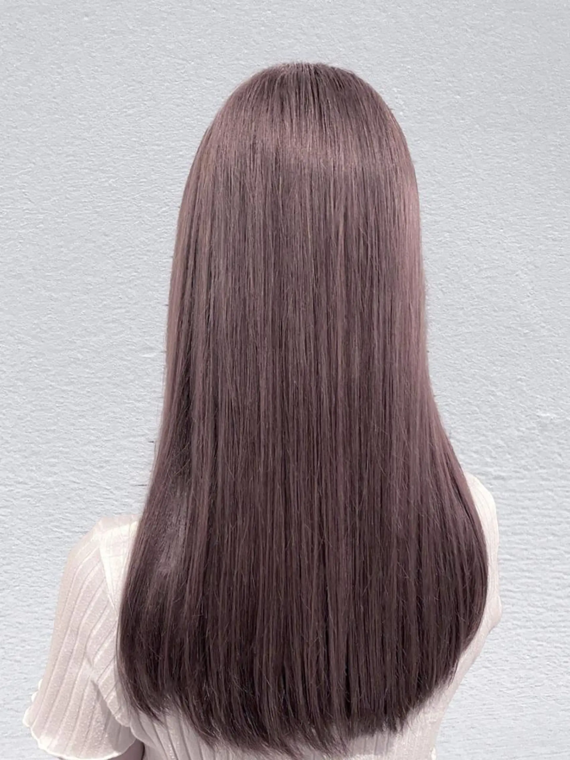 ロング カラー ヘアアレンジ アディクシーカラー デザインカラー ハイトーンカラー クオルシアカラー ロング newi 川崎店のヘアスタイル