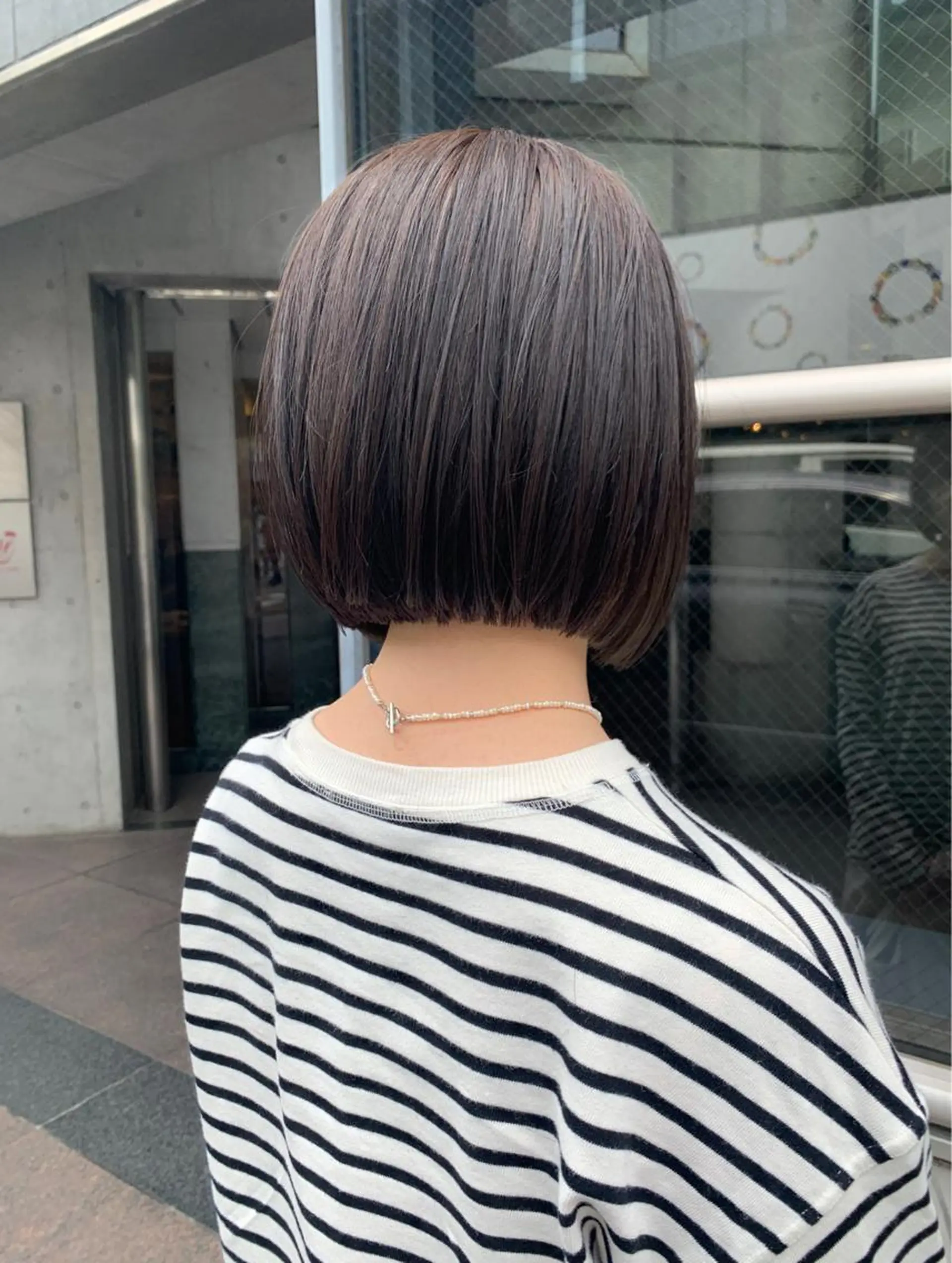 ショート カラー パーマ ヘアアレンジ メンズ 切りっぱなしボブ 前下がりボブ ベージュカラー オリーブベージュ ボブ 原宿パーマ/レイヤー /kazuのヘアスタイル