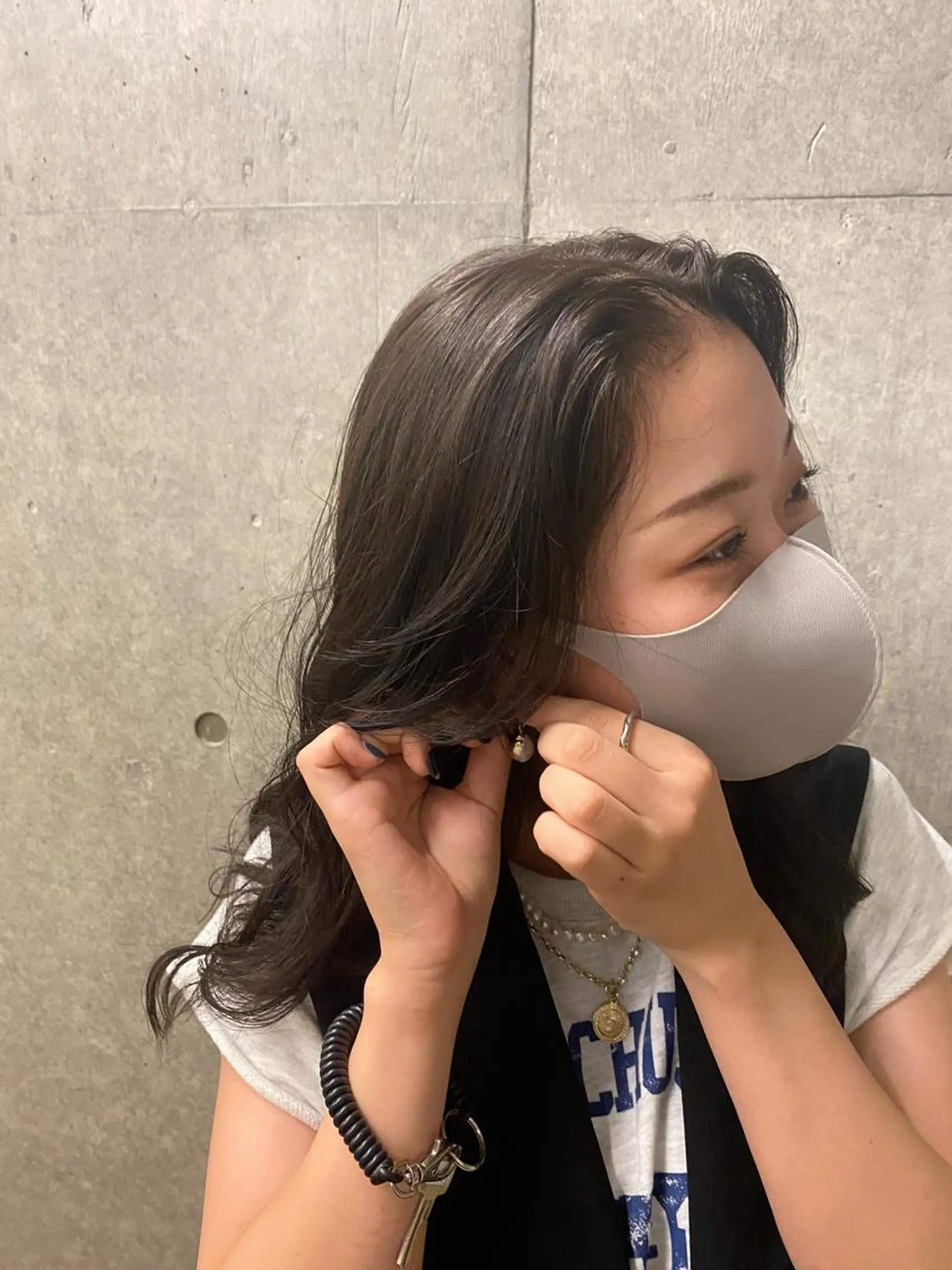 ロング カラー 透明感カラー グレージュ オリーブグレージュ オリーブグレー カット ヘアカラー 透明感カラー/ レイヤーkotonoのヘアスタイル