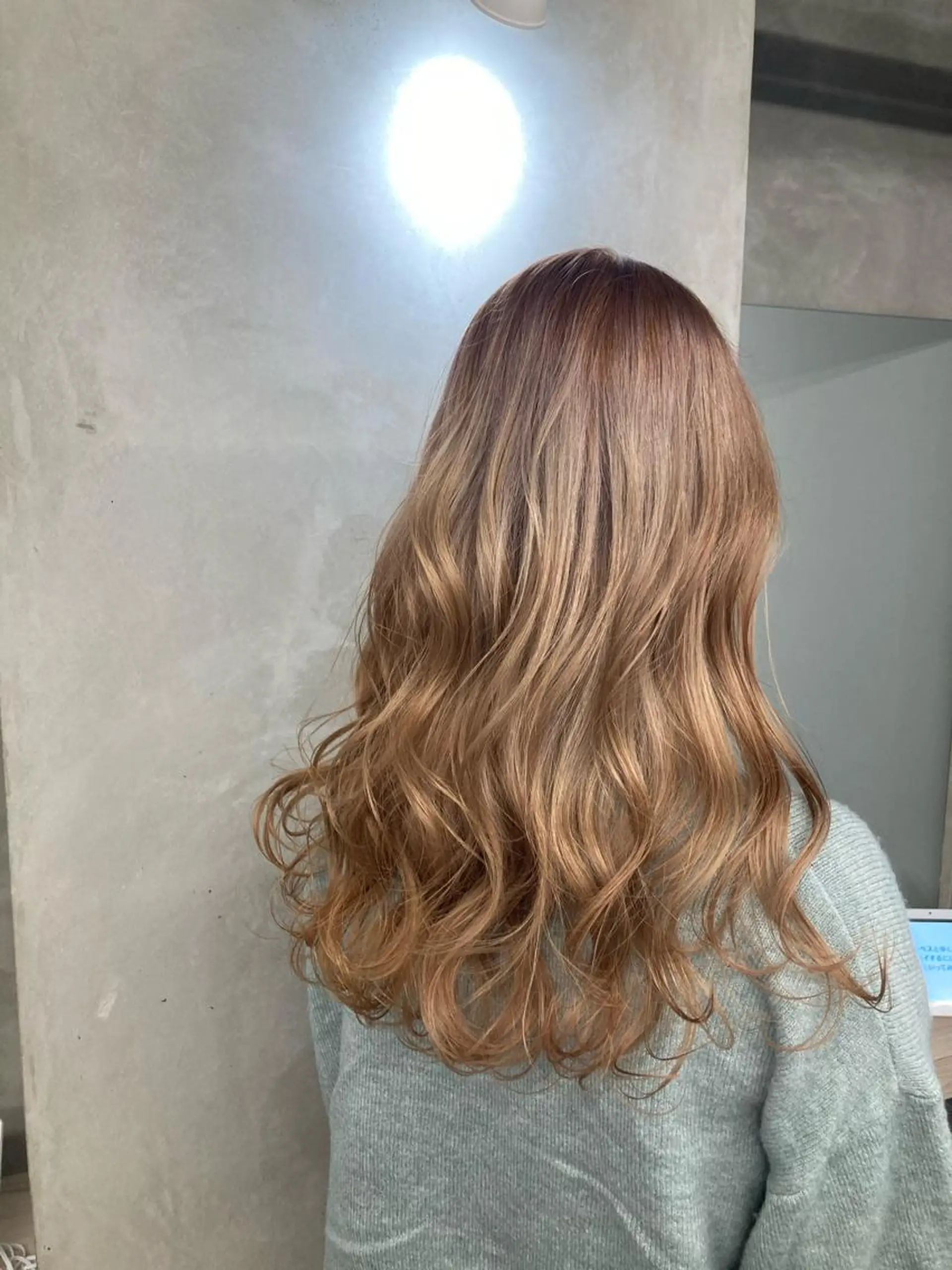 ロング カラー ベージュカラー ミルクティーベージュ カット ヘアカラー ブリーチ&似合せボブ 田中寛十のヘアスタイル