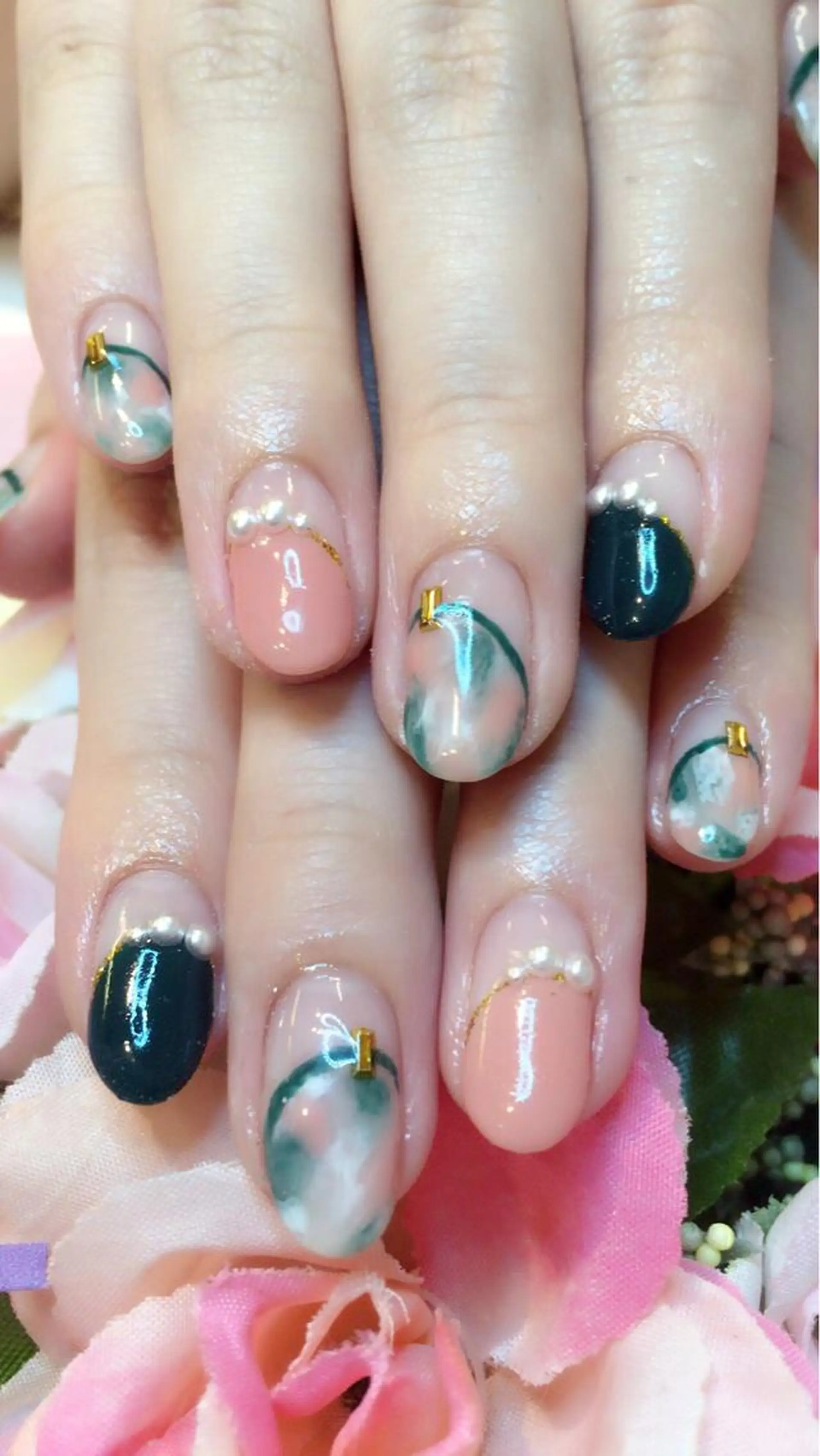 ネイル ハンドネイル 桜田 麻菜のネイルデザイン