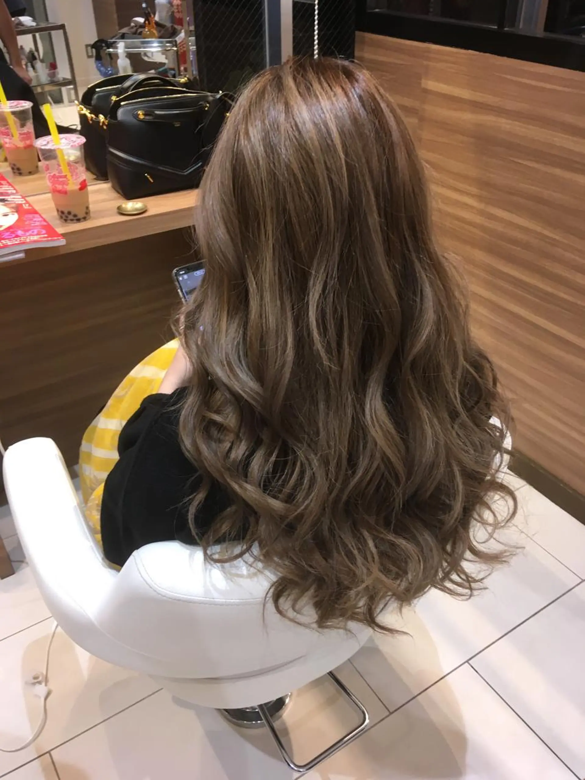 ロング ハイライト 🌈プルエクステ& ハイトーン🌈関飛鳥のヘアスタイル