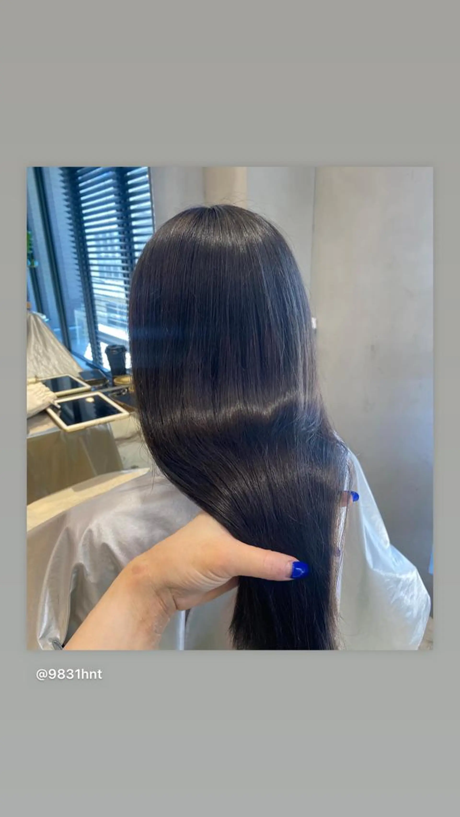 ロング カラー カット ヘアカラー トリートメント ヘッドスパ ヘアセット 艶髪/ダークトーン 🩶丸山日向のヘアスタイル