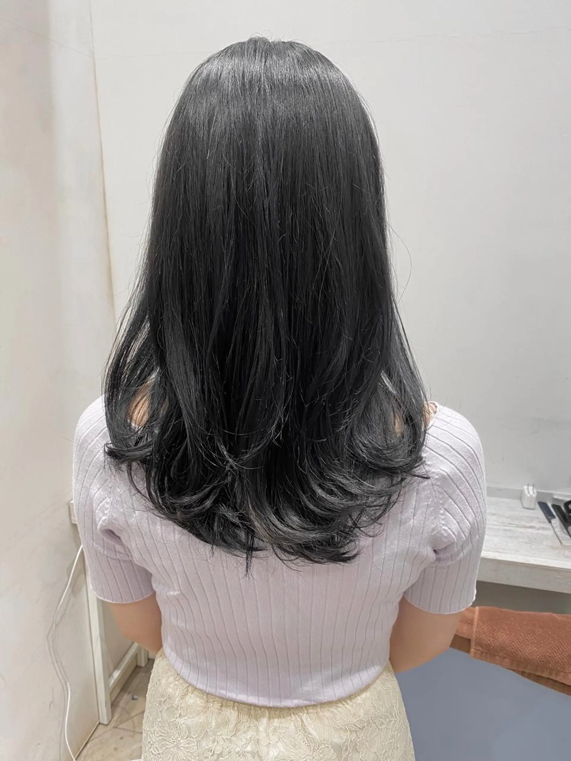 セミロング On所属・顔まわりカット🌟 くびれヘア/寺門遥輝のヘアスタイル