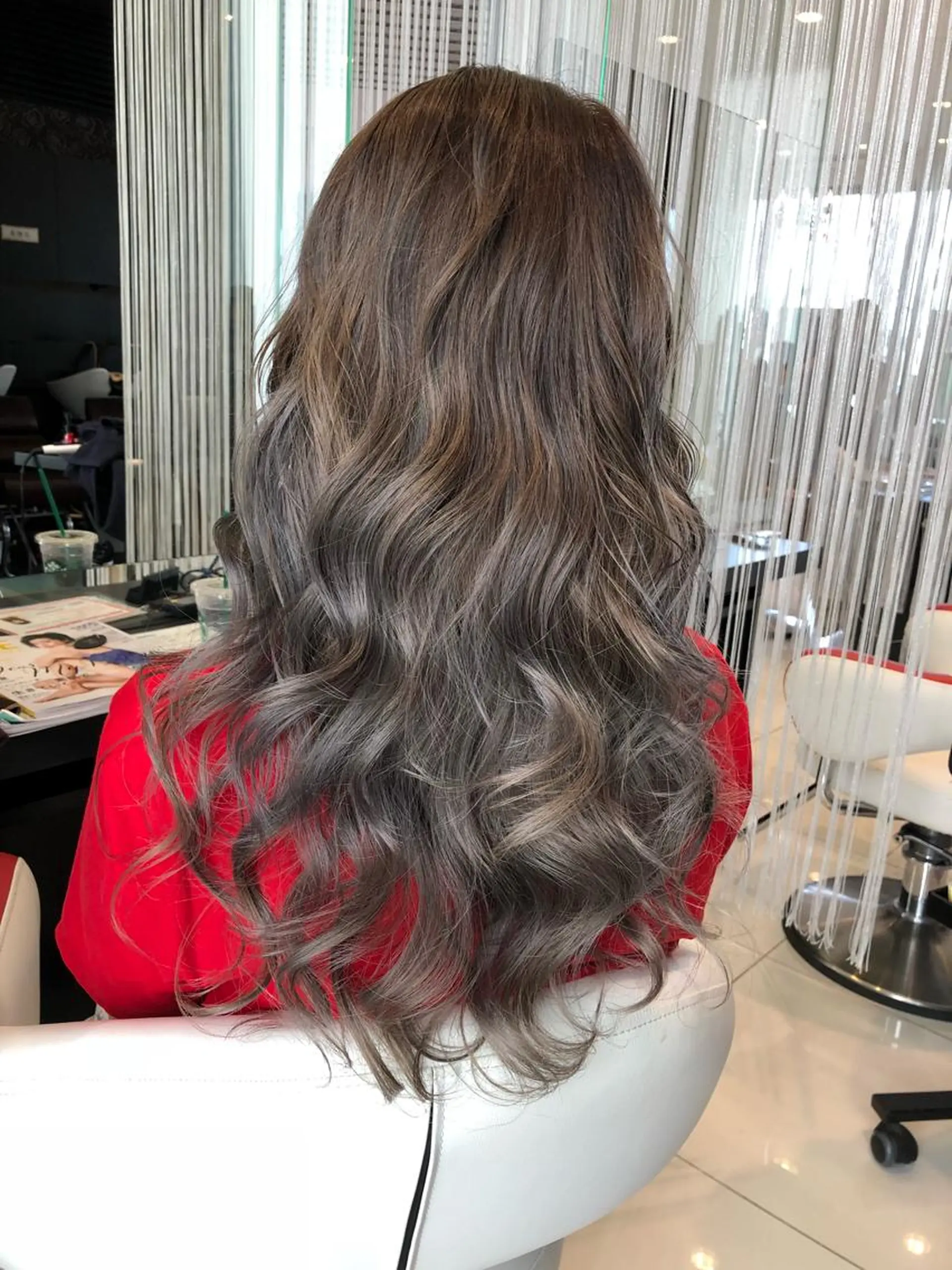 ミディアム カラー ヘアアレンジ 透明感カラー ヘアカラー トリートメント 大塚 貴之のヘアスタイル