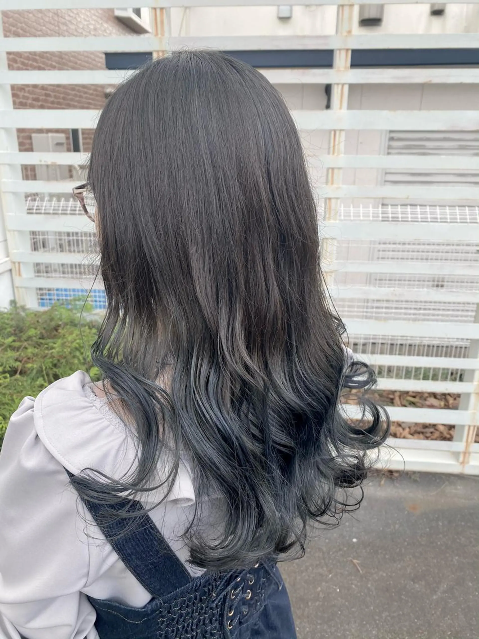 カラー SALOWIN栄 高須大貴のヘアスタイル