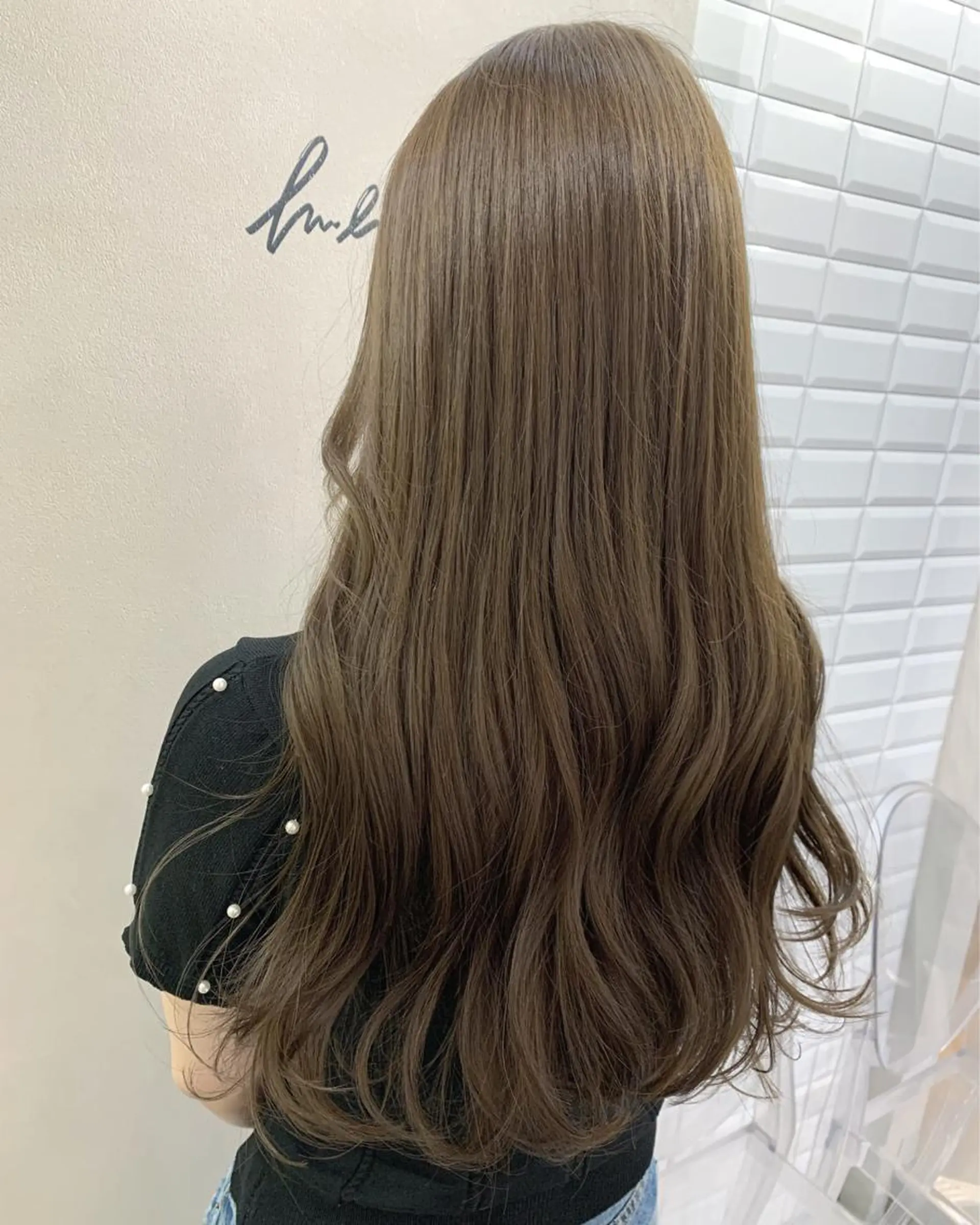 ロング カラー ブリーチ ケアカラー グレージュ ブリーチなしカラー カット ヘアカラー トリートメント hub hair レイヤー/透明感のヘアスタイル
