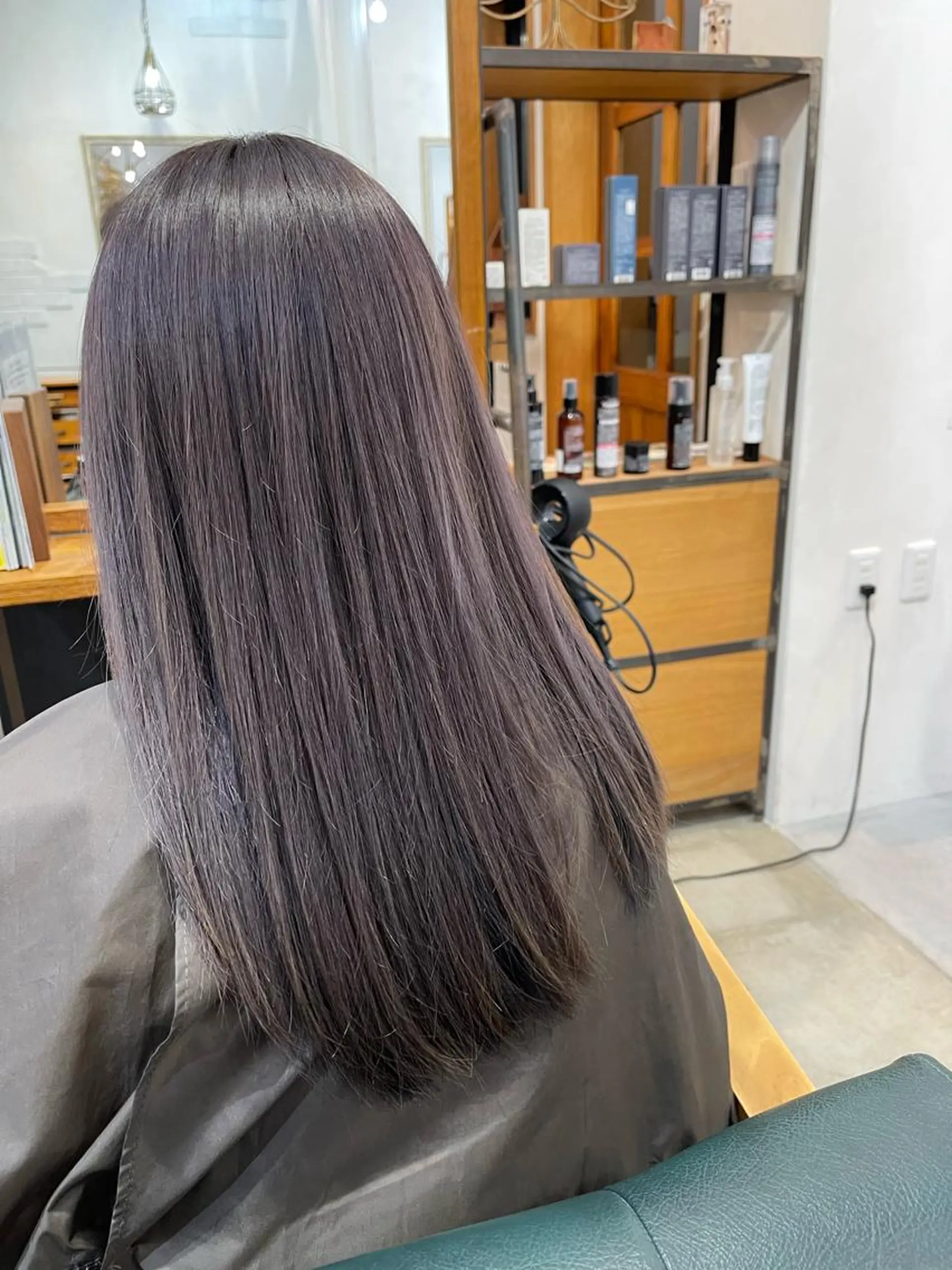 セミロング カラー 上井 裕登のヘアスタイル