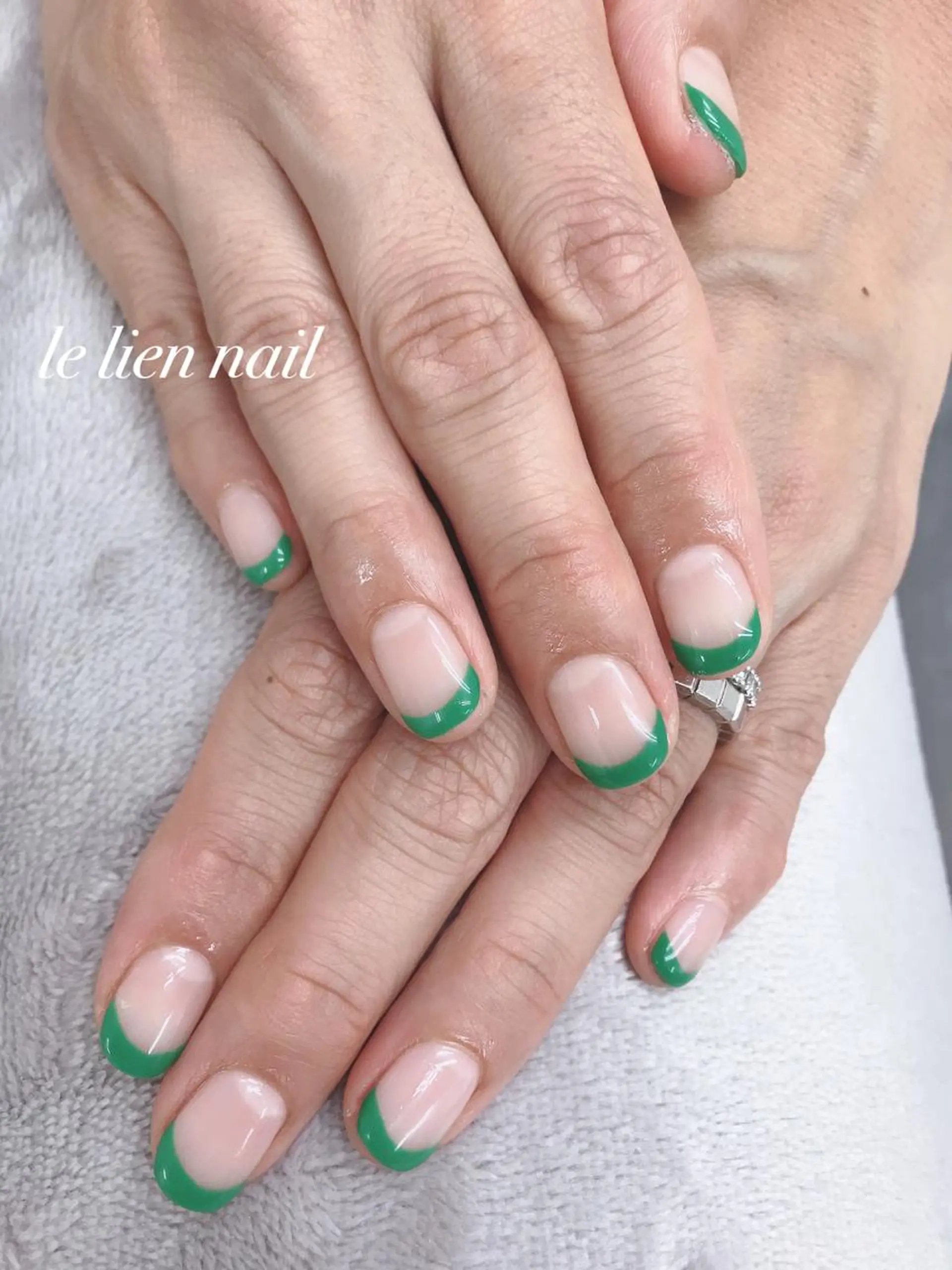 ショート le lien nailのネイルデザイン