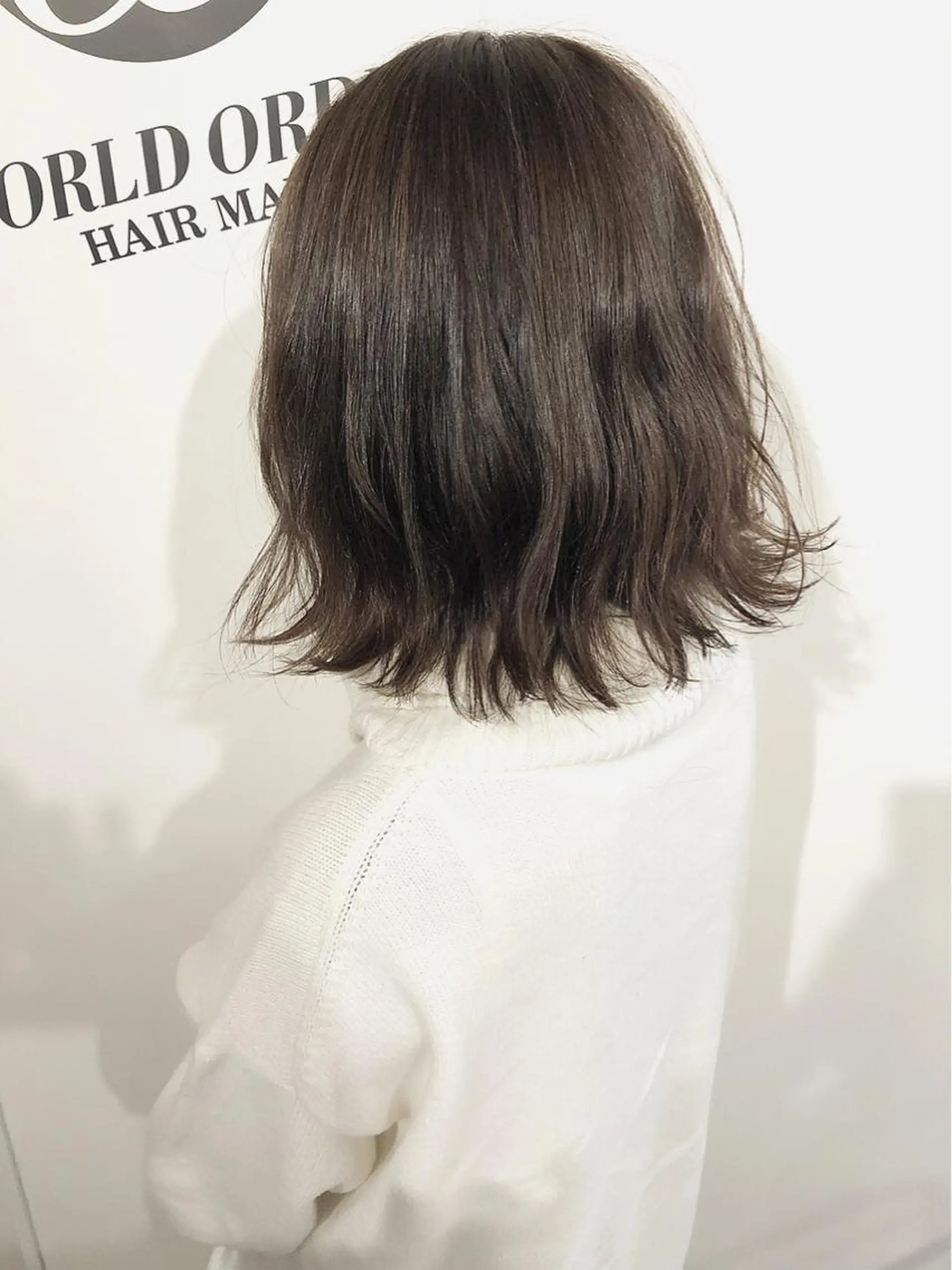 カラー アッシュ グラデーションカラー グレージュ ハイライトカラー 夜23時まで予約🉑 reverieあきらのヘアスタイル