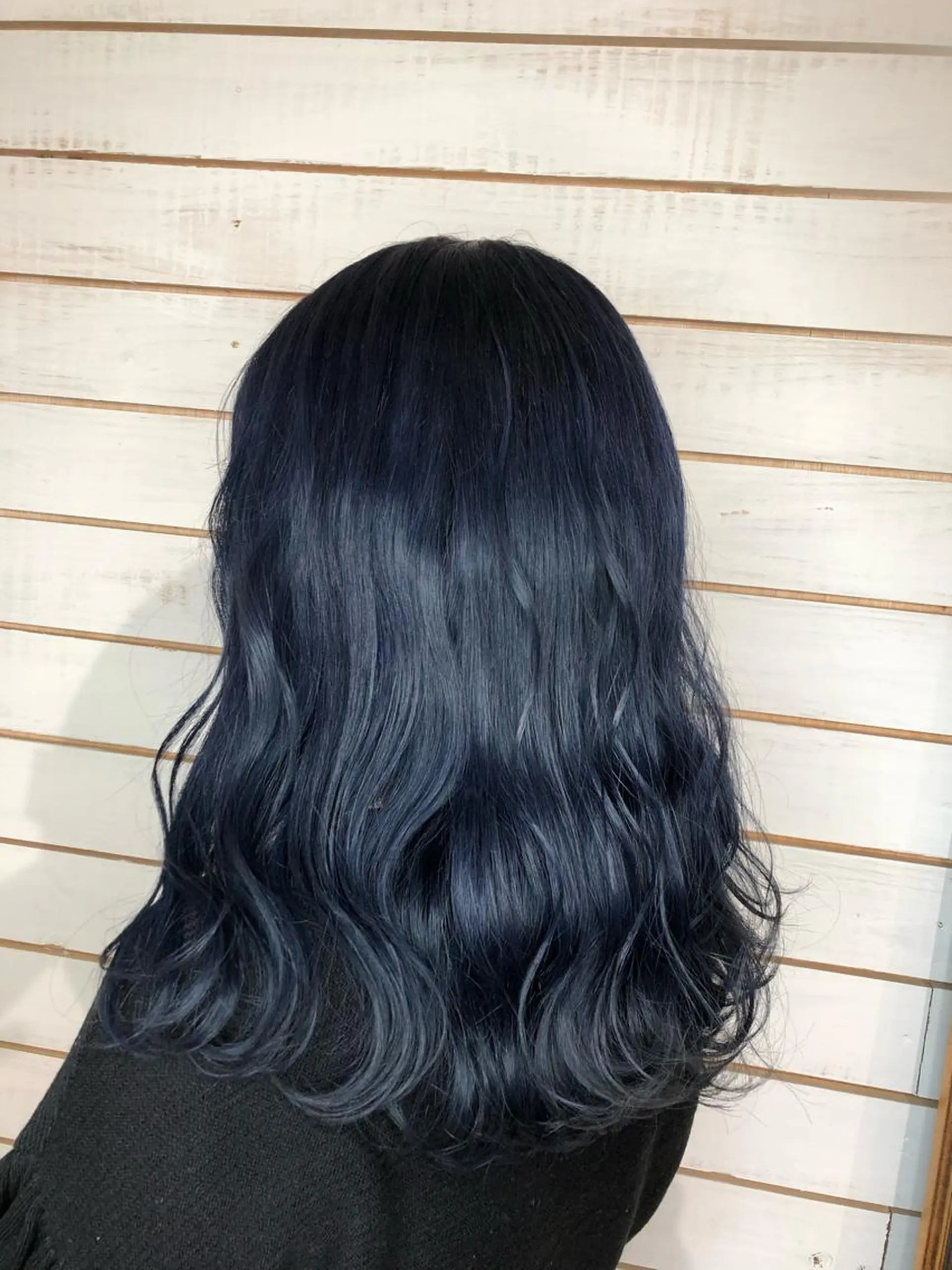 セミロング カラー ブルーカラー ネイビーカラー カット ヘアカラー トリートメント 🧡艶髪ちゅるん髪 🫧🧡YUKI❄️のヘアスタイル