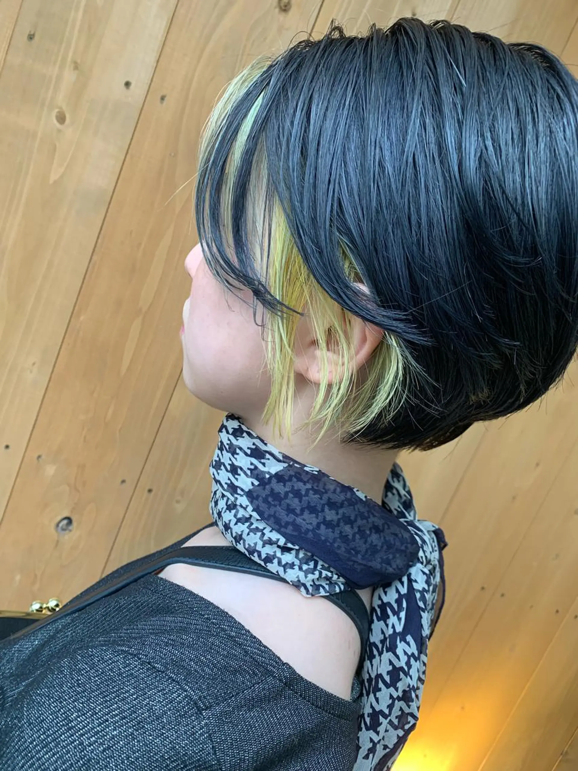 ショート カラー yamauchi mikuのヘアスタイル