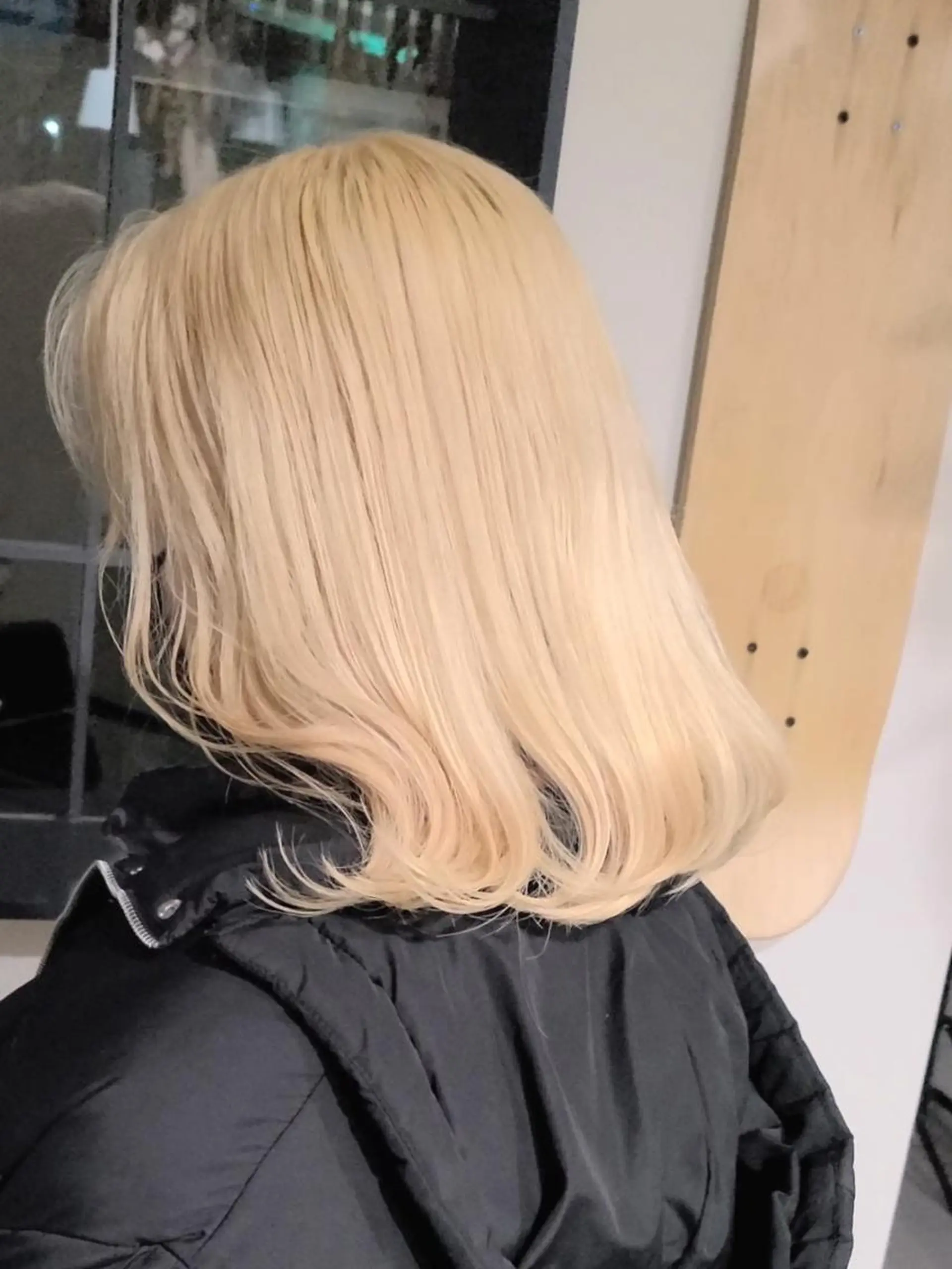 セミロング カラー ブリーチ ケアブリーチ ダブルカラー ハイトーンカラー インナーカラー カット ヘアカラー トリートメント ❣️ハイトーン❣️ BLUE&Co.のヘアスタイル