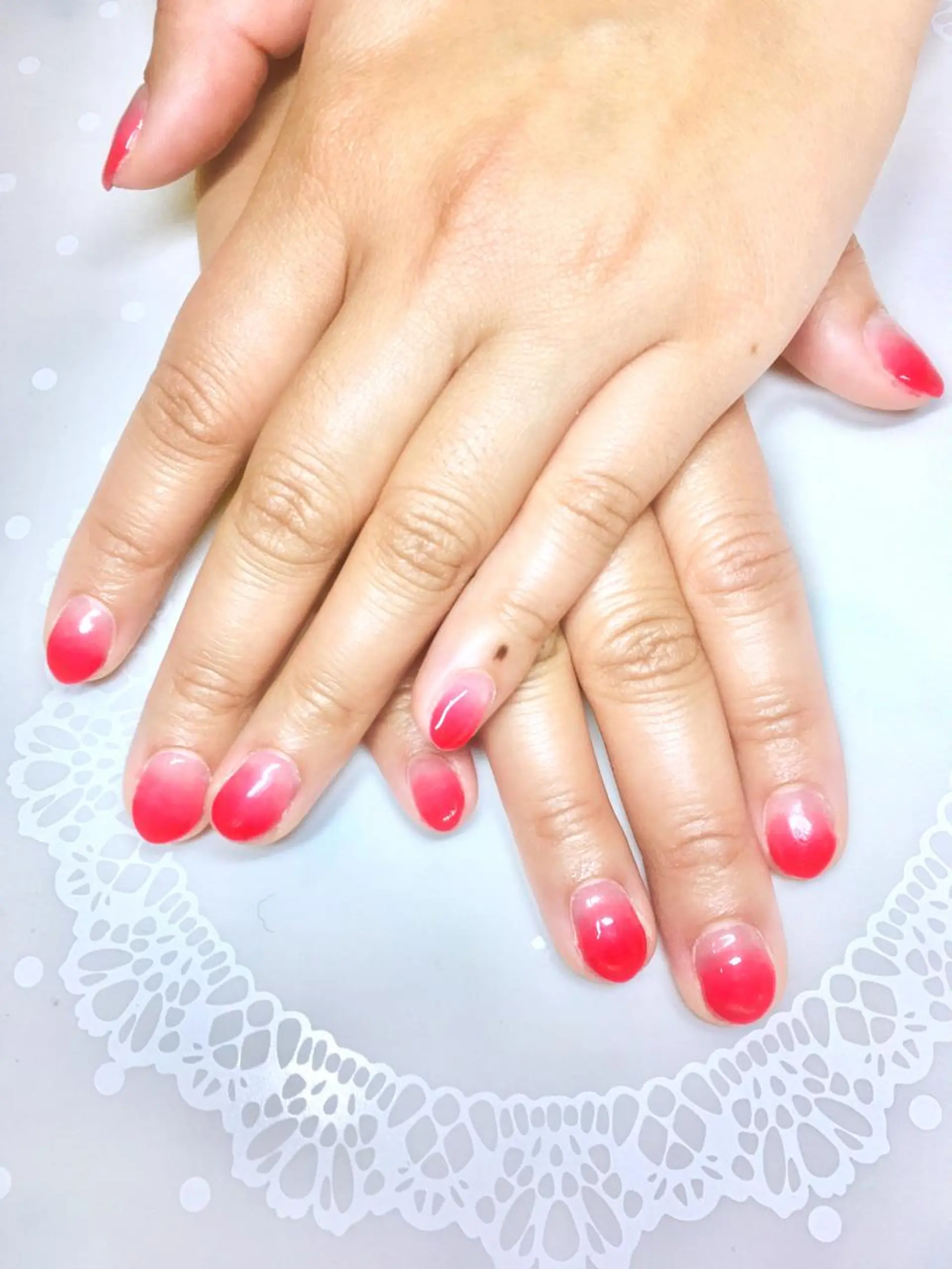 ネイル 新宿ネイルサロン ジェミディローサのネイルデザイン