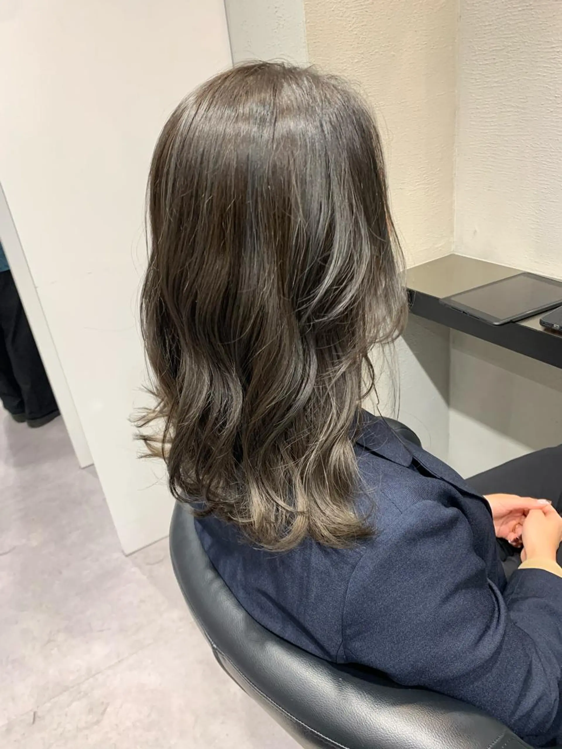 ミディアム カラー 🌈艶髪/髪質改善 新宿itouのヘアスタイル