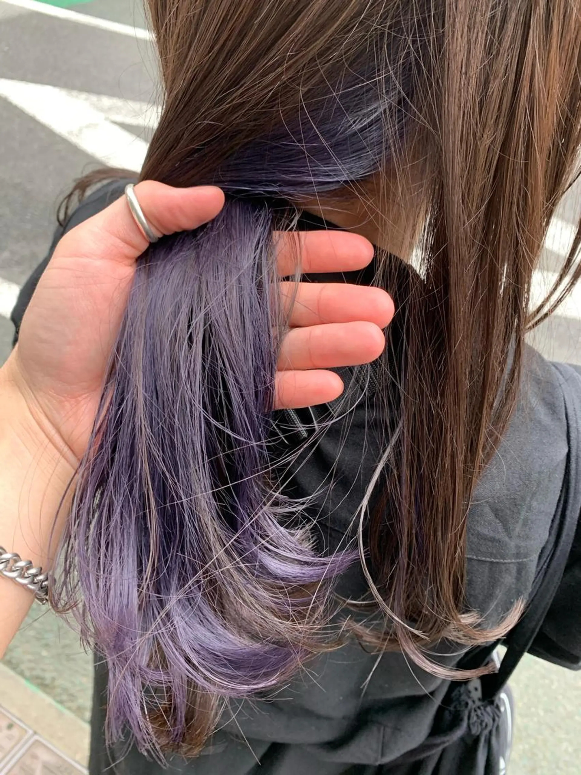 セミロング カラー パーマ ヘアアレンジ インナーカラー パープルカラー ヘアカラー トリートメント パーマ/透明感カラー /ボブ/吉田一生のヘアスタイル