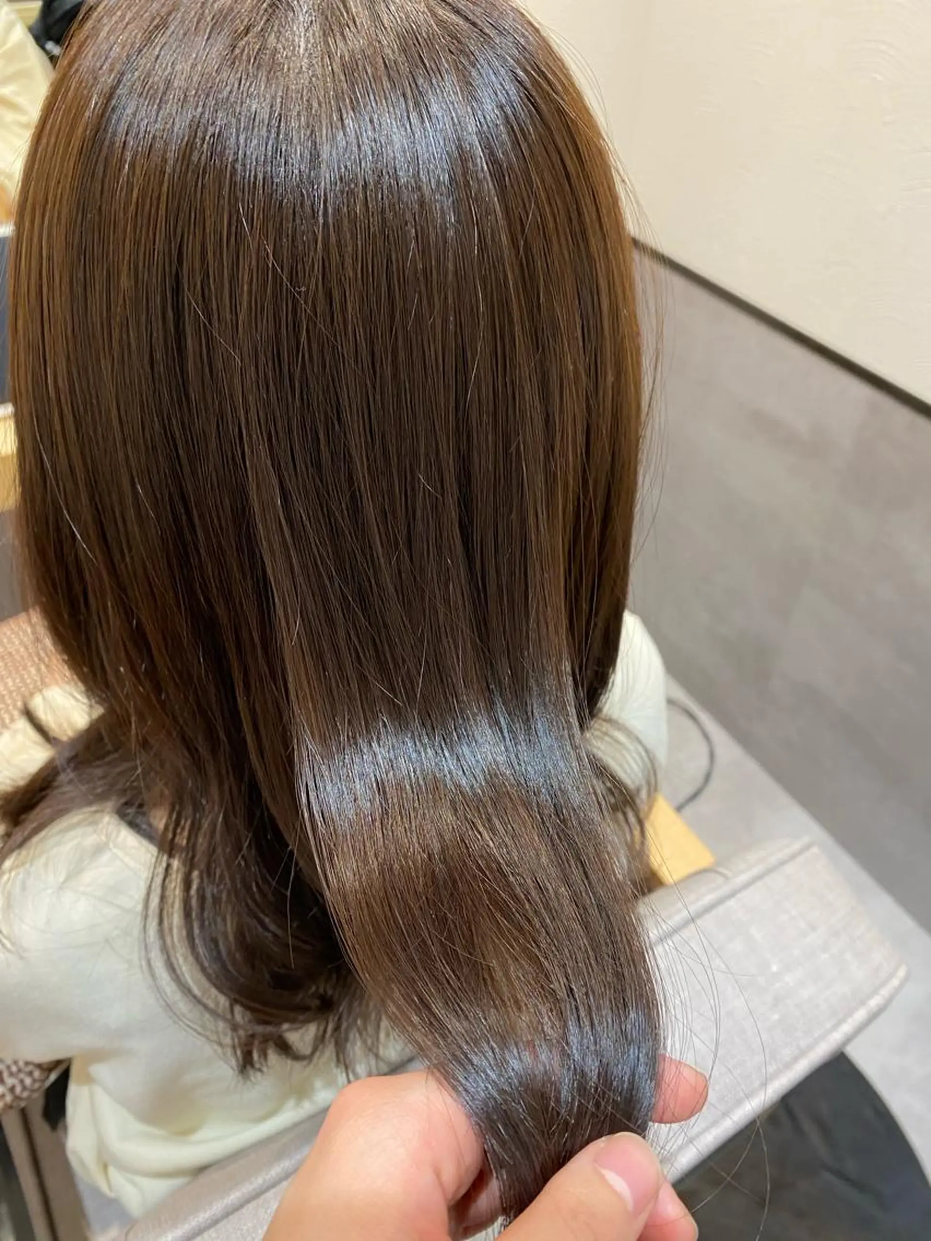 ロング カラー やまぐち あやみのヘアスタイル