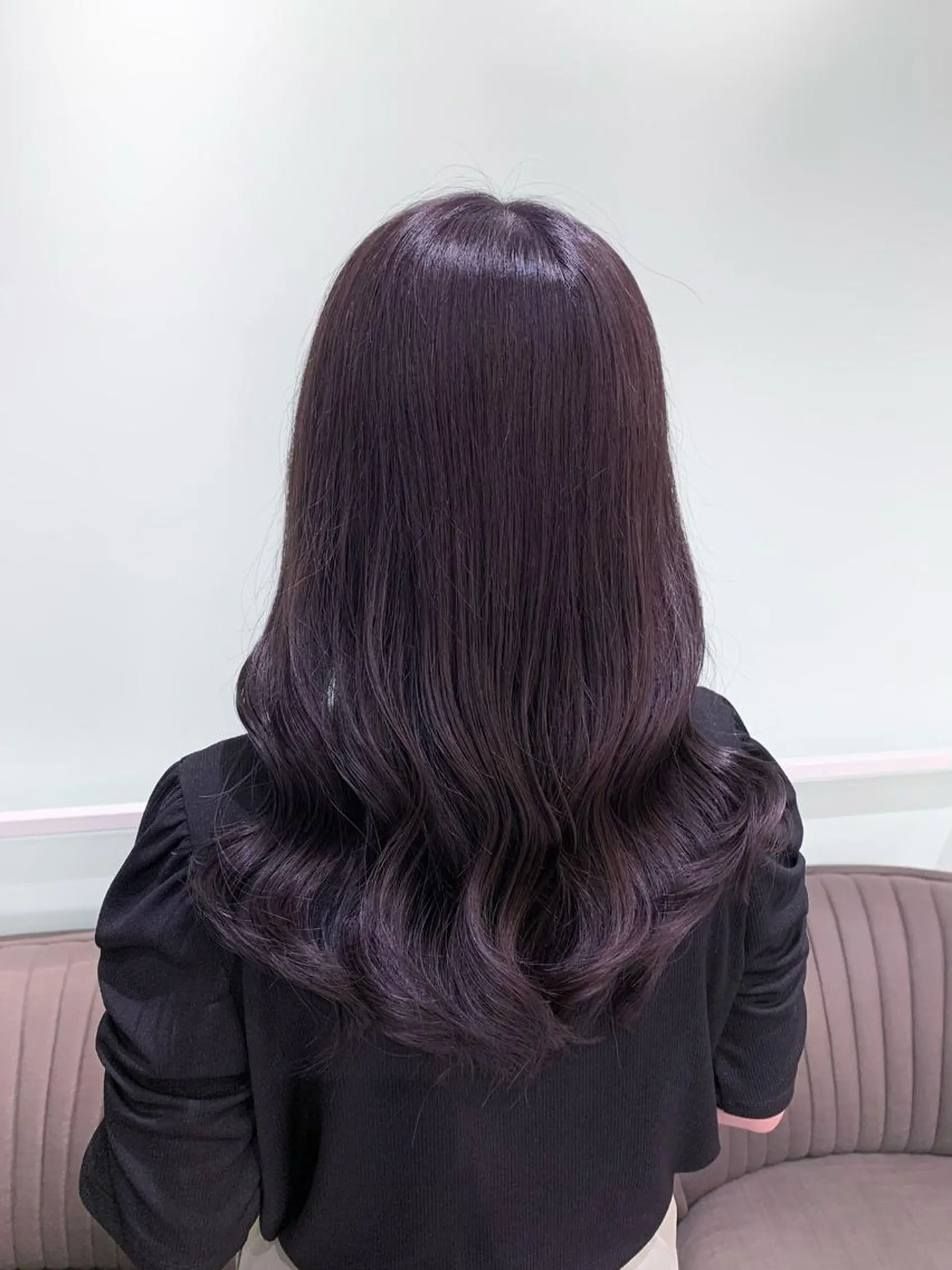 セミロング パープルカラー カット ヘアカラー トリートメント 森山 佳小里/カラー /似合わせカットのヘアスタイル