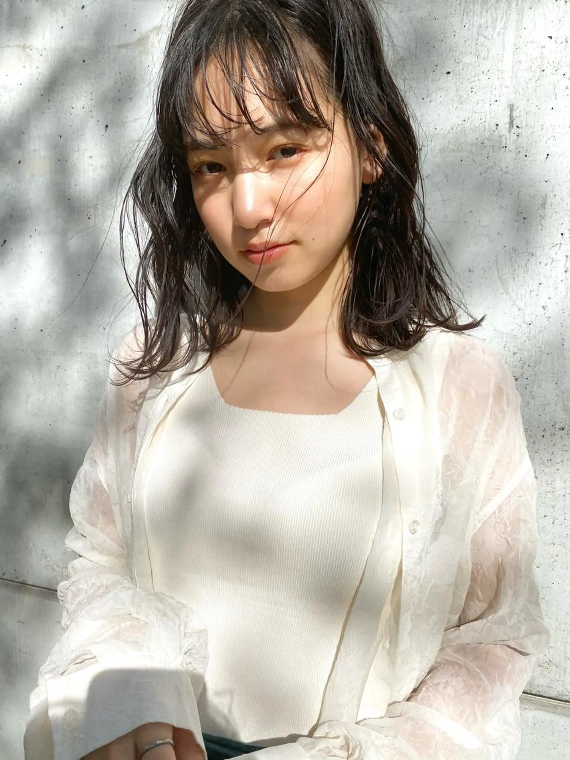 ミディアム クロスパーマ× 透明感カラー✂︎のヘアスタイル