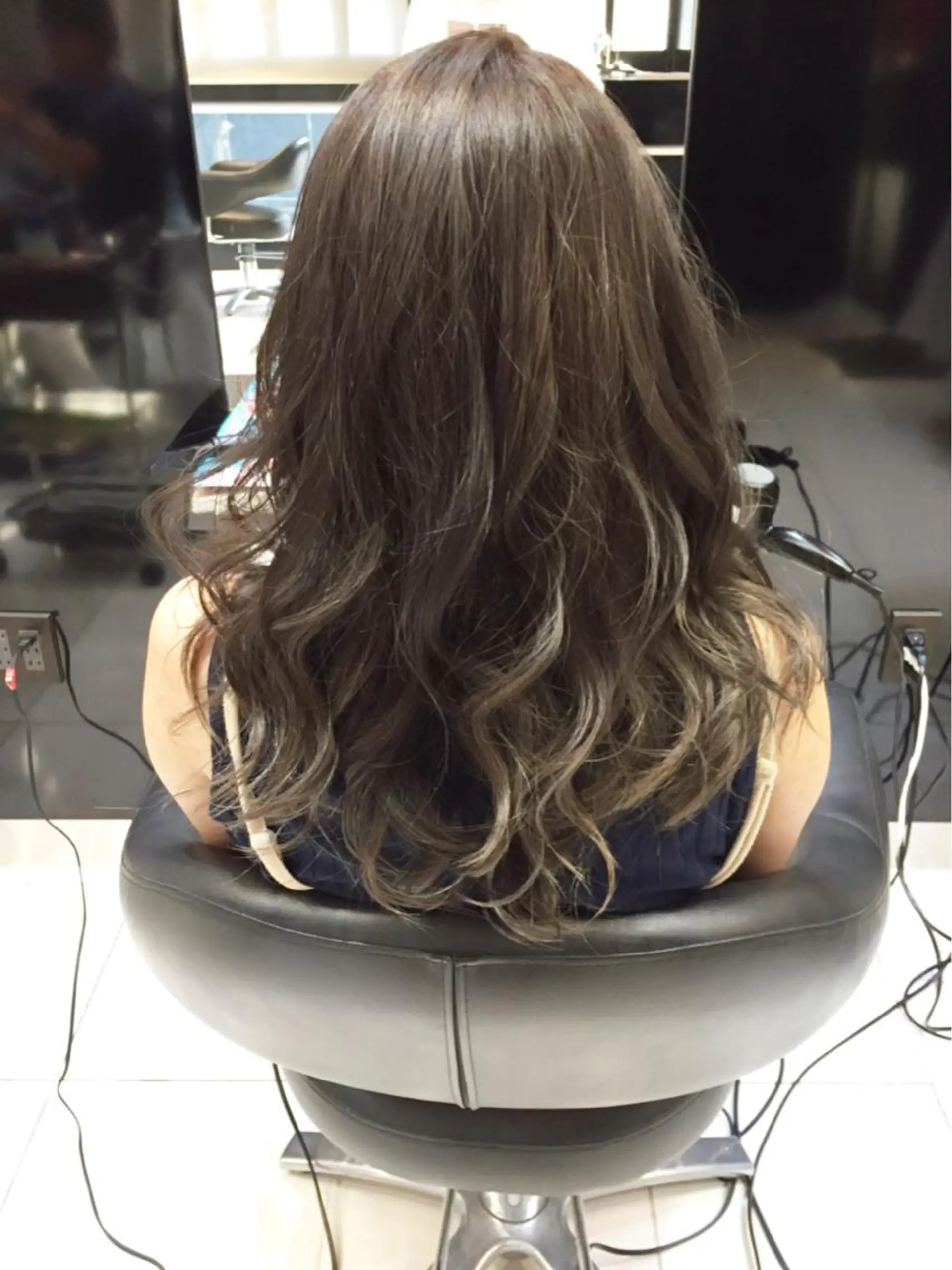 セミロング natsu fujinoのヘアスタイル