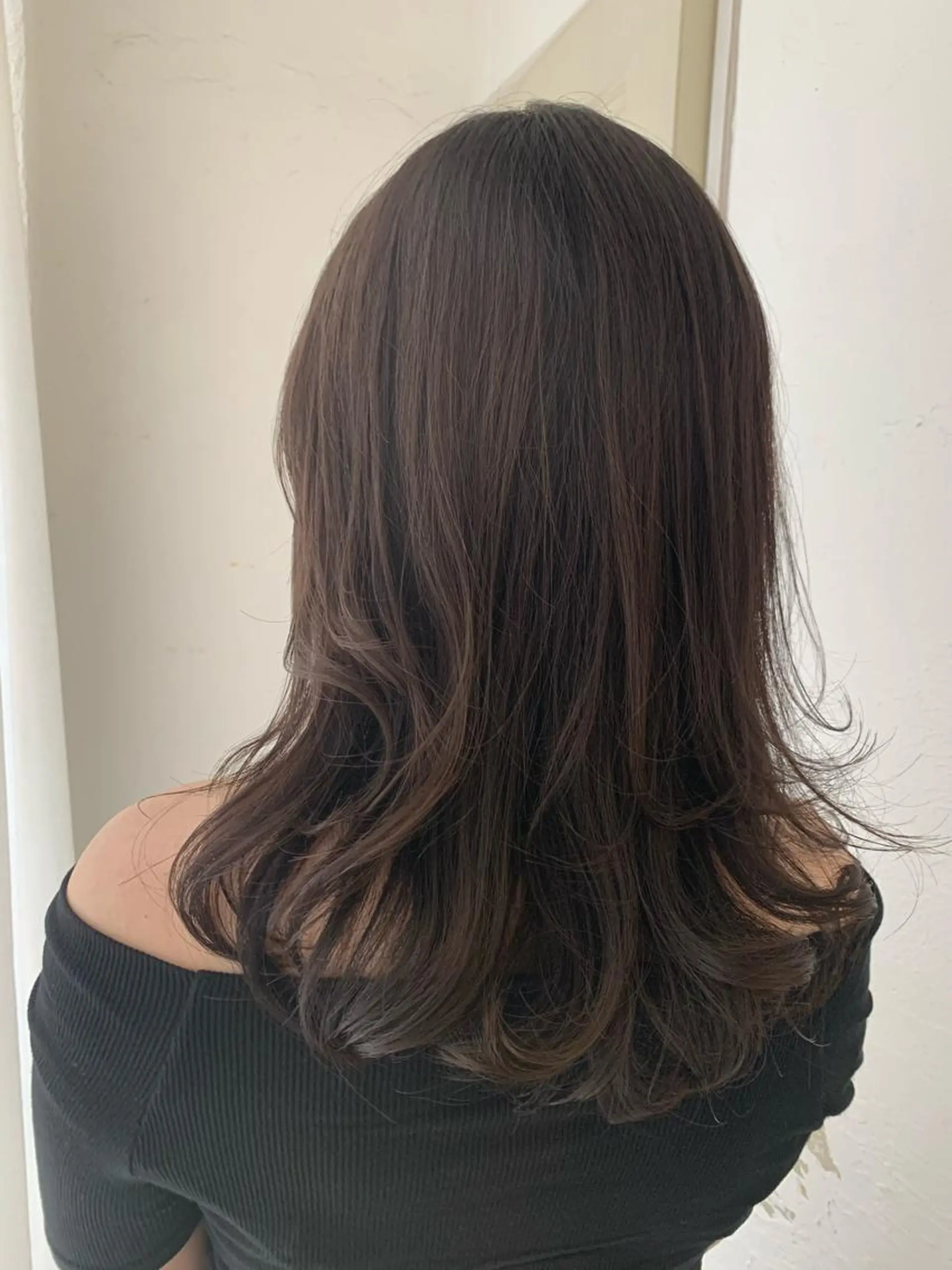 セミロング カラー カット ヘアカラー fio マナミのヘアスタイル